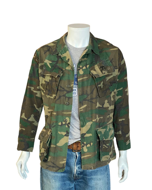 Small Reg. Original 1970 US Army USMC Vietnam Jungle jacket