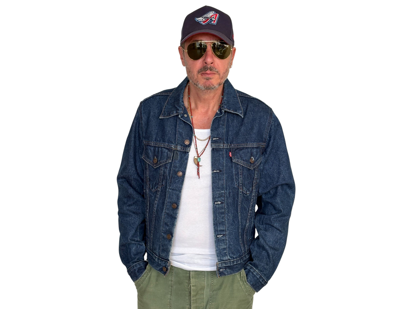 Size 42US / 52EU. Levis 70505 – Vintage 80s Levi’s Denim Jacket – 4 Pockets – Made in USA