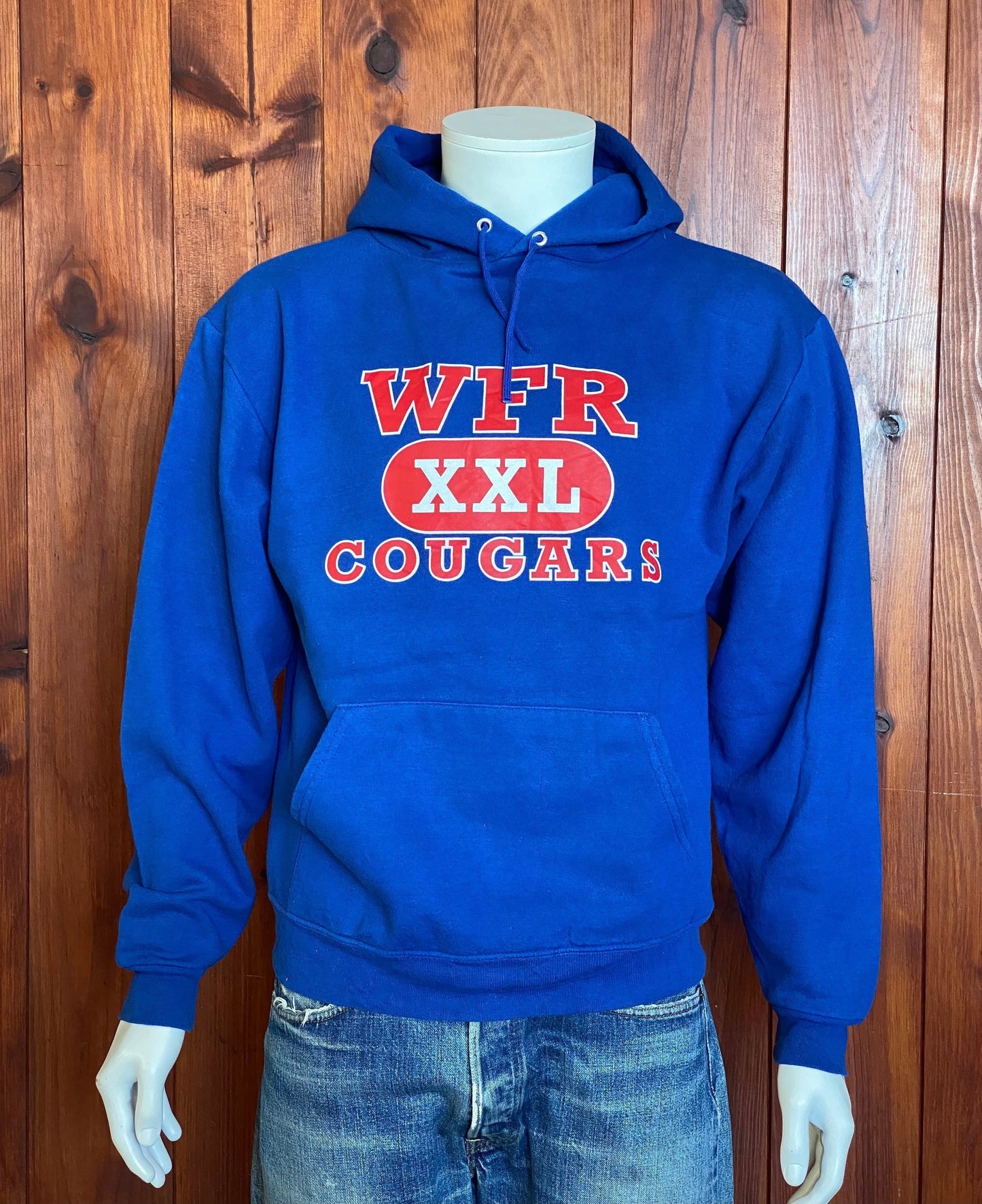 Vintage hooded sweatshirt by Jerzees, size M - Classic comfort and style for your wardrobe.