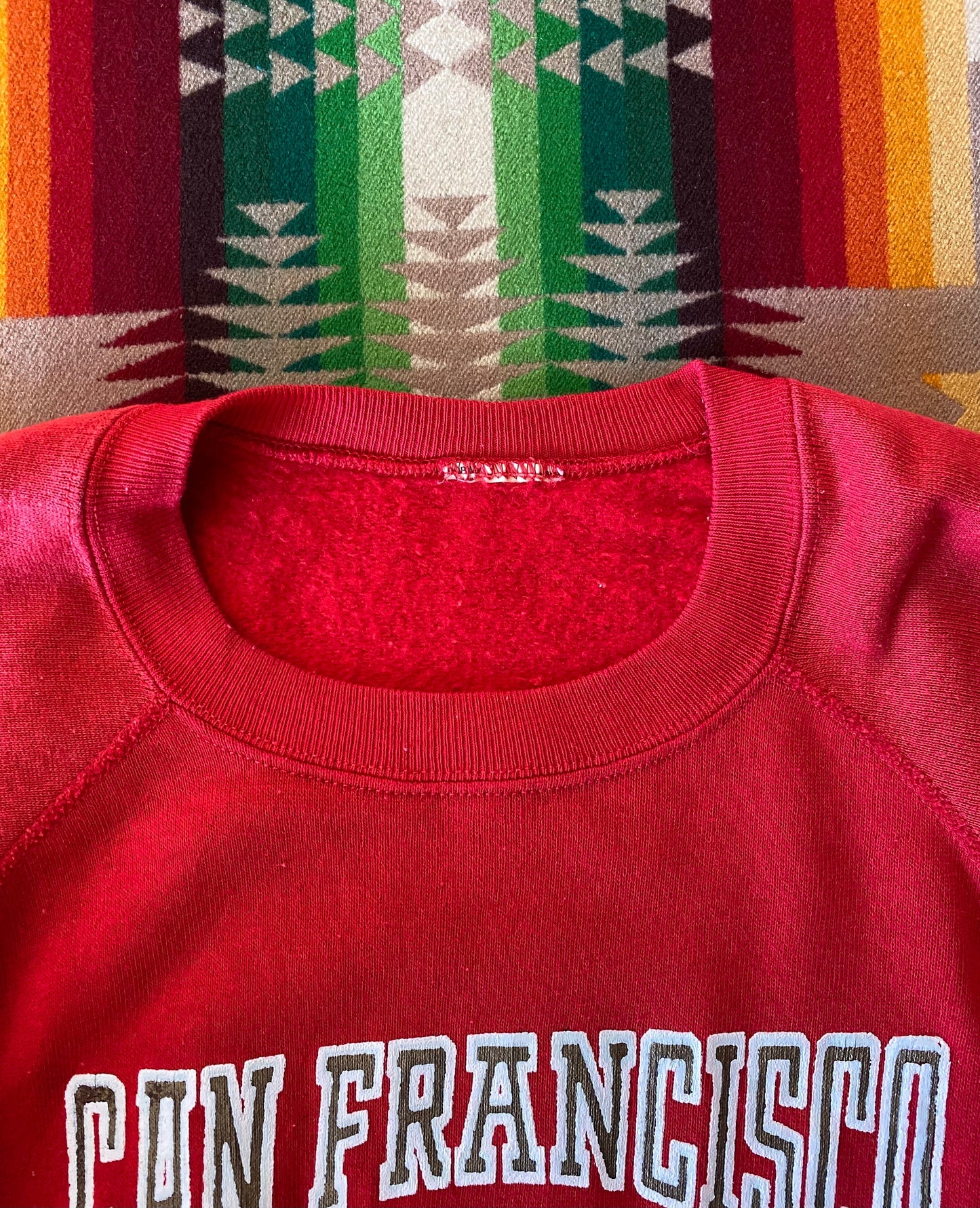 Size L. 50/50 Raglan Sleeve San Fransisco 49ERS 80s vintage sweatshirt
