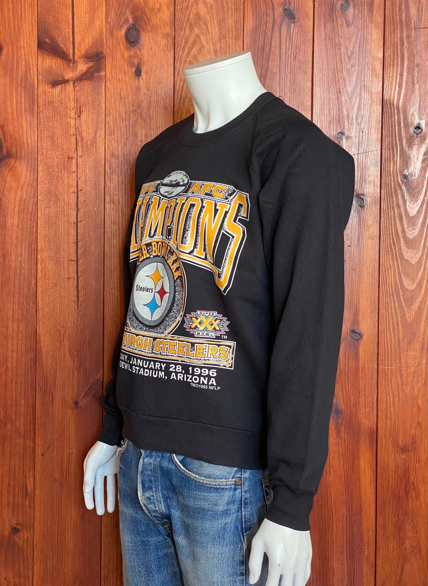 Size L. Made InUSA 1996 Champion Superbowl XXX Pittsburgh Steelers sweatshirt