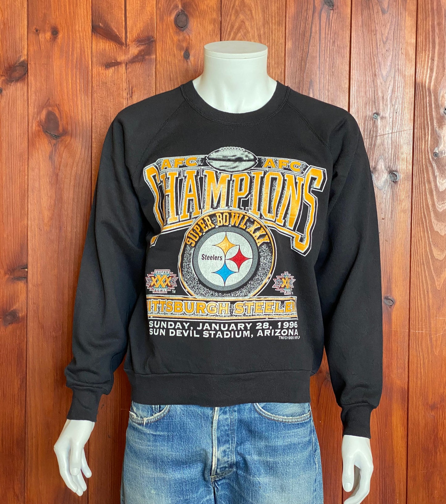 Size L. Made InUSA 1996 Champion Superbowl XXX Pittsburgh Steelers sweatshirt