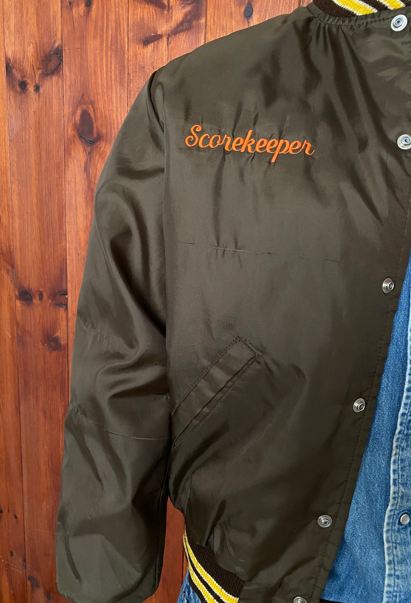 Size Small. Made In USA 1981 Vintage satin Softball jacket