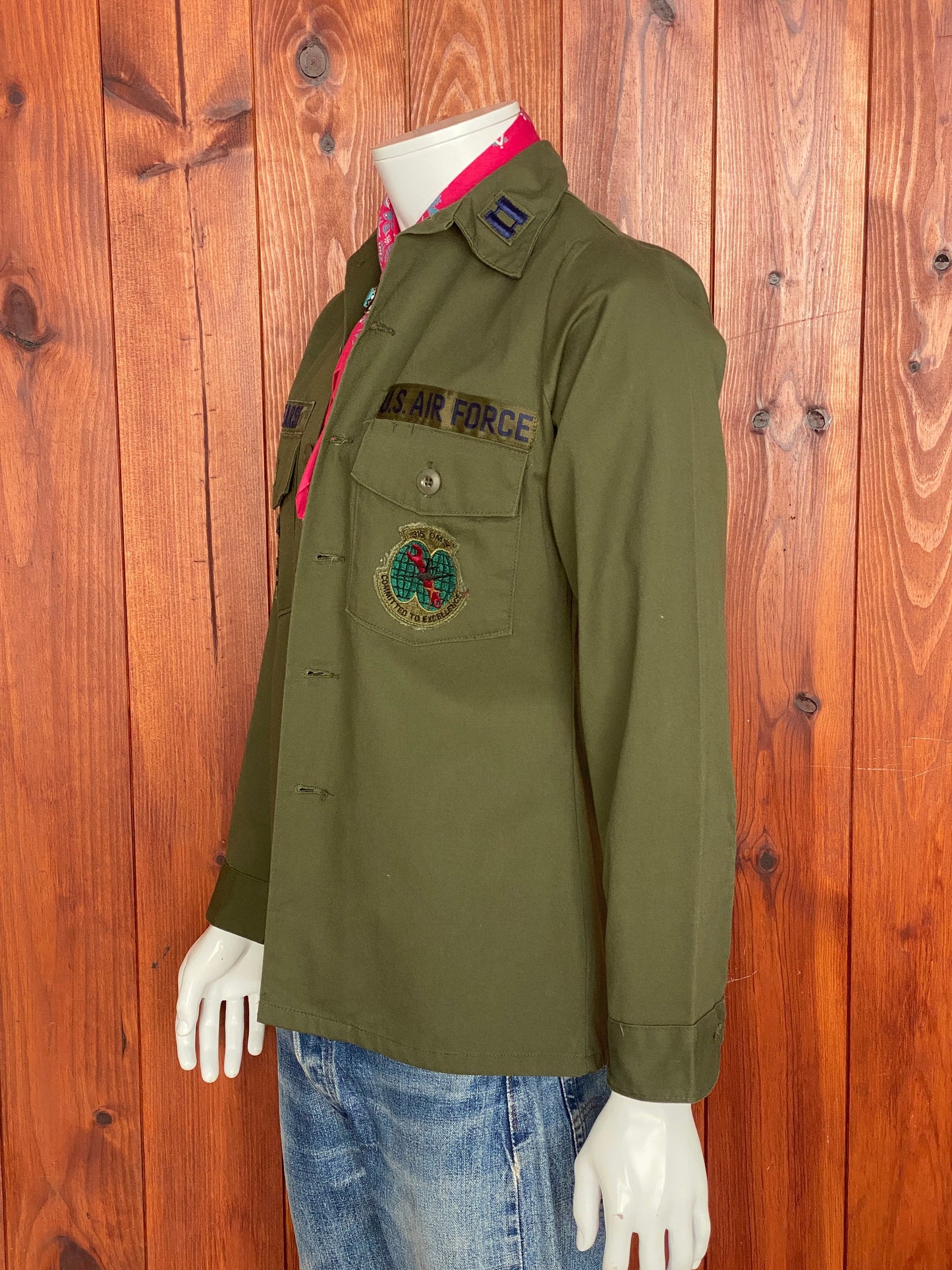 Small. Authentic vintage military 80s utility shirt OG 507 poly/cotton