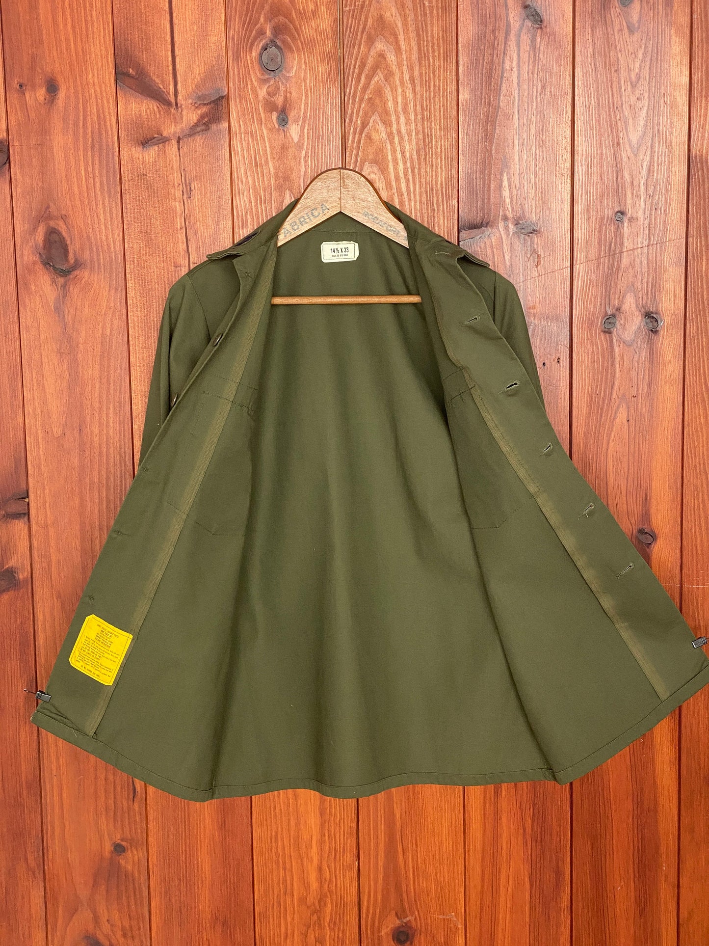 Small. Authentic vintage military 80s utility shirt OG 507 poly/cotton