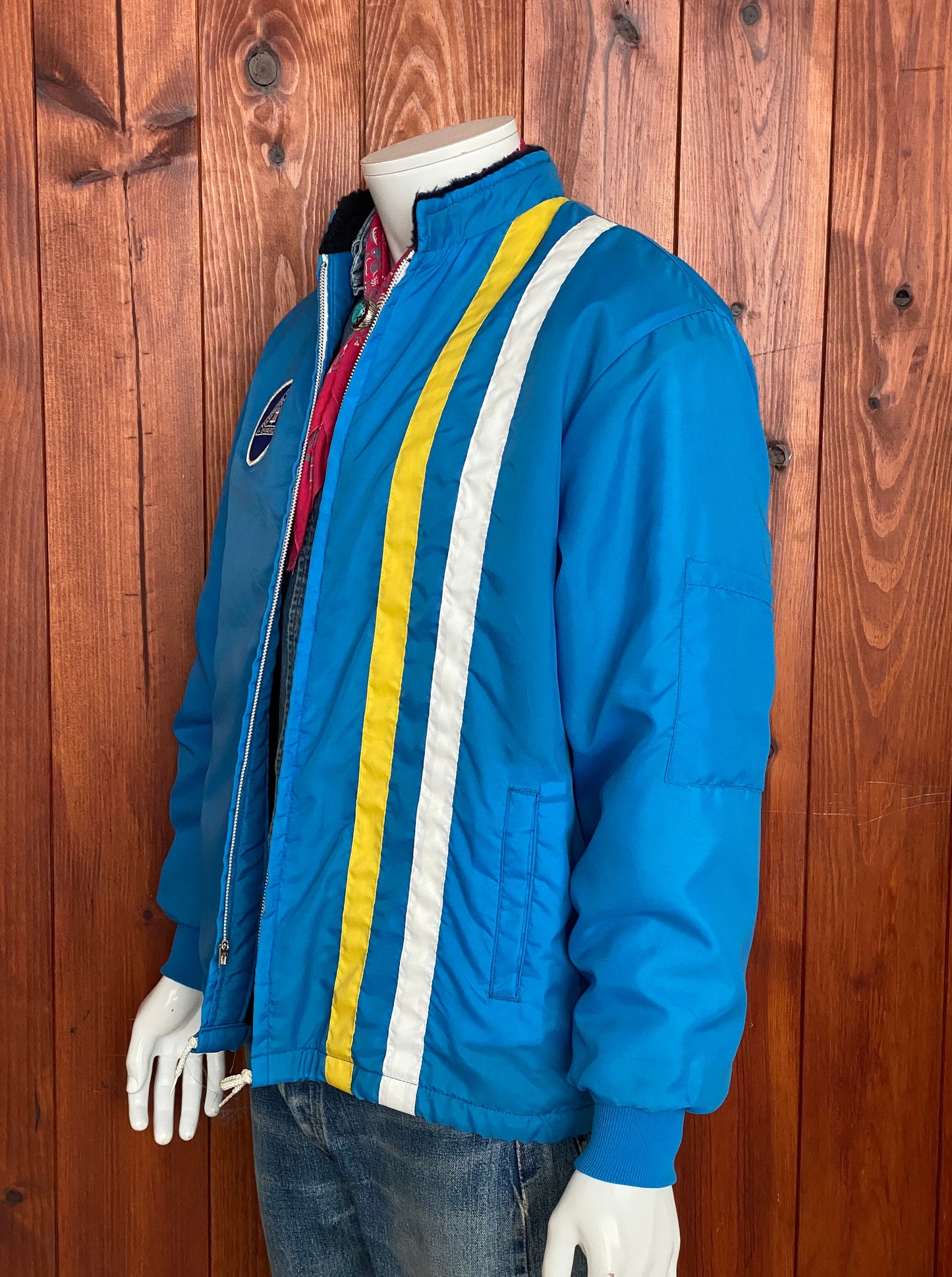 Size M. Vintage 70s nylon lined racing jacket Made In USA
