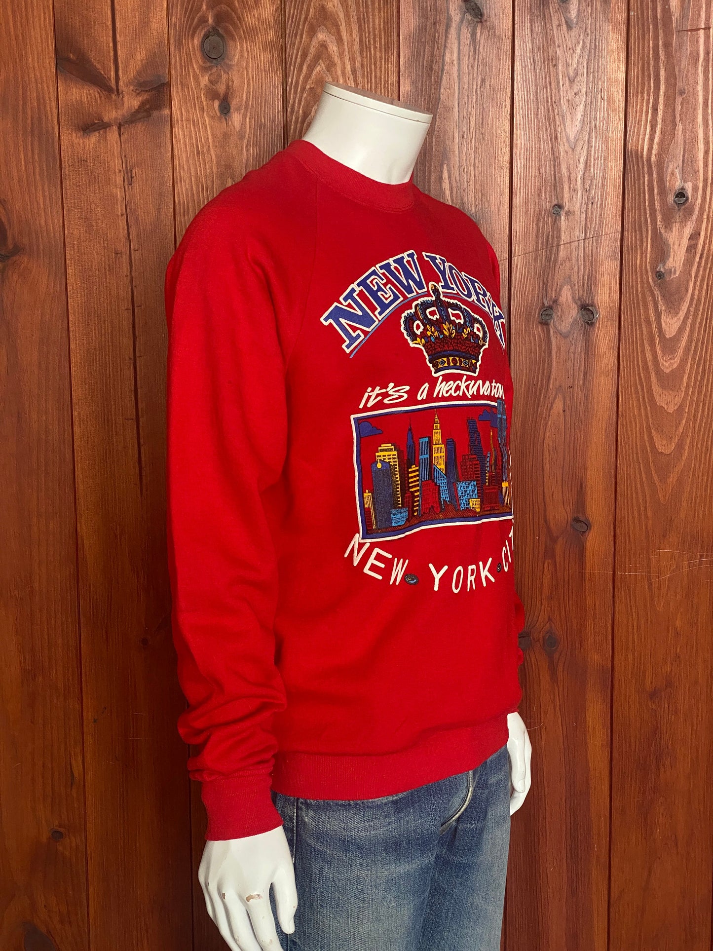 Size XL. New York 80s vintage sweatshirt made by Jerzees