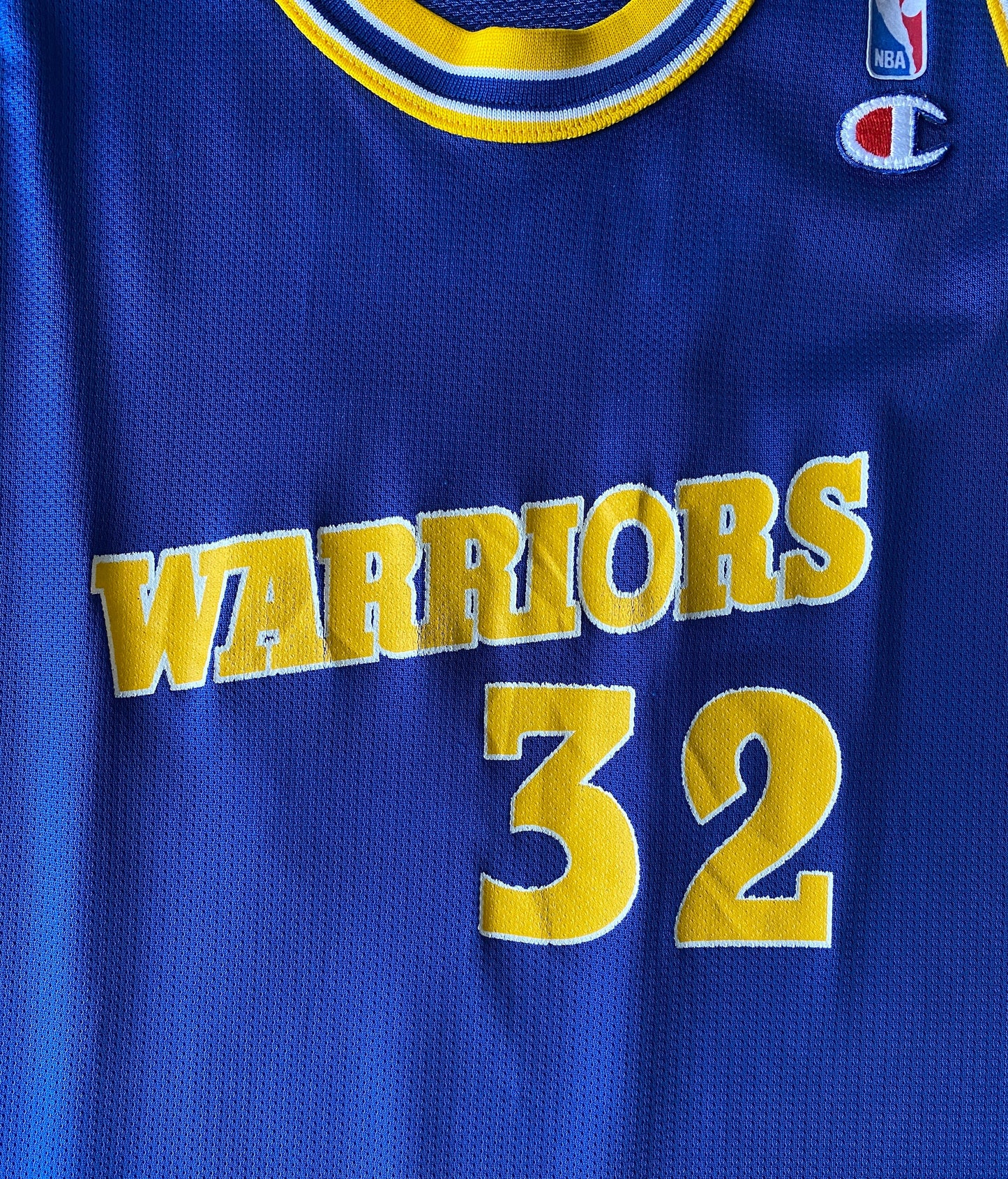 Youth 18-20. Vintage 90s Champion NBA Warriors #32 Smith jersey  Made In USA