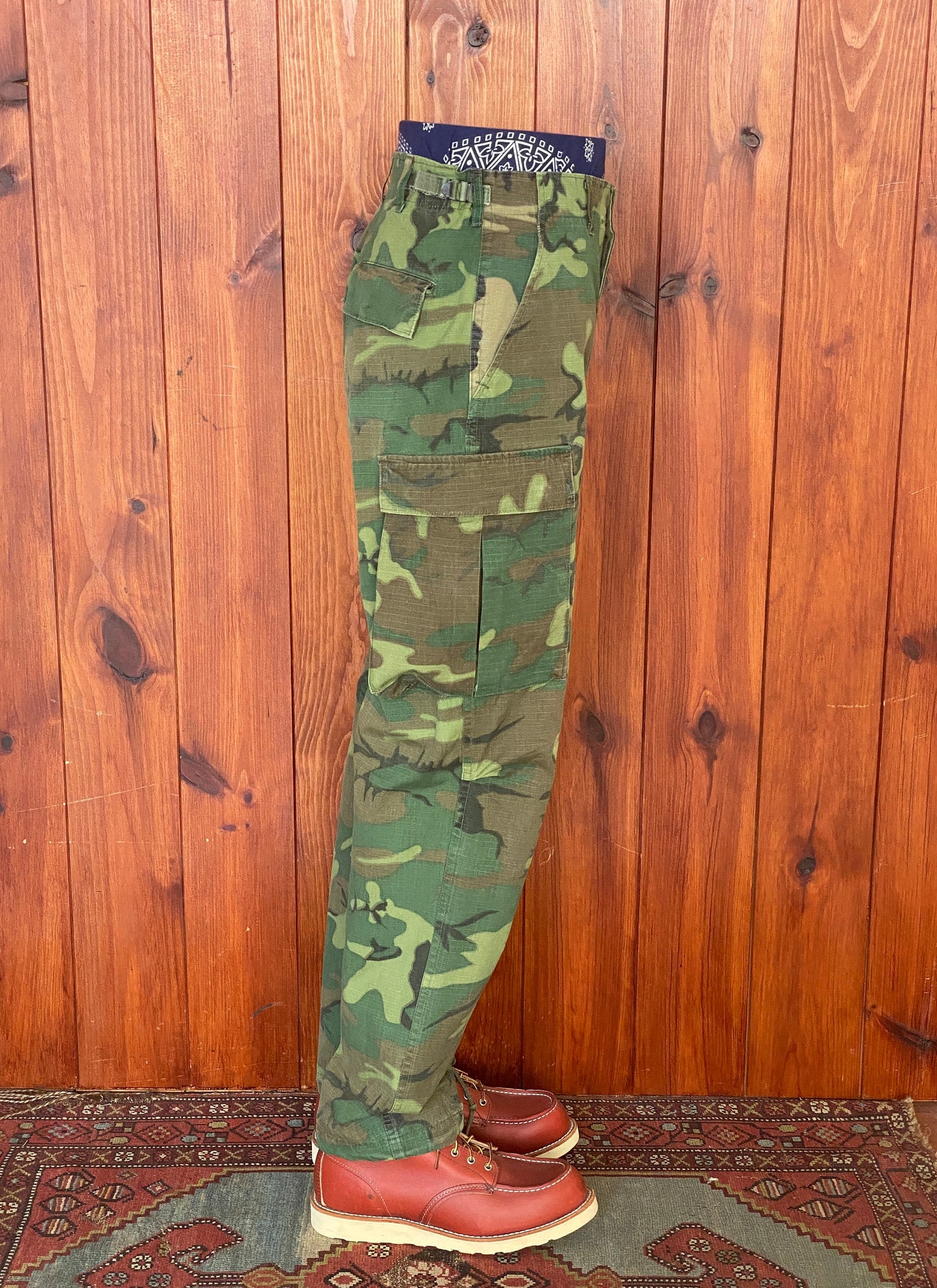 Small long. Authentic Vintage US Army 1978 Erld camouflage pants.