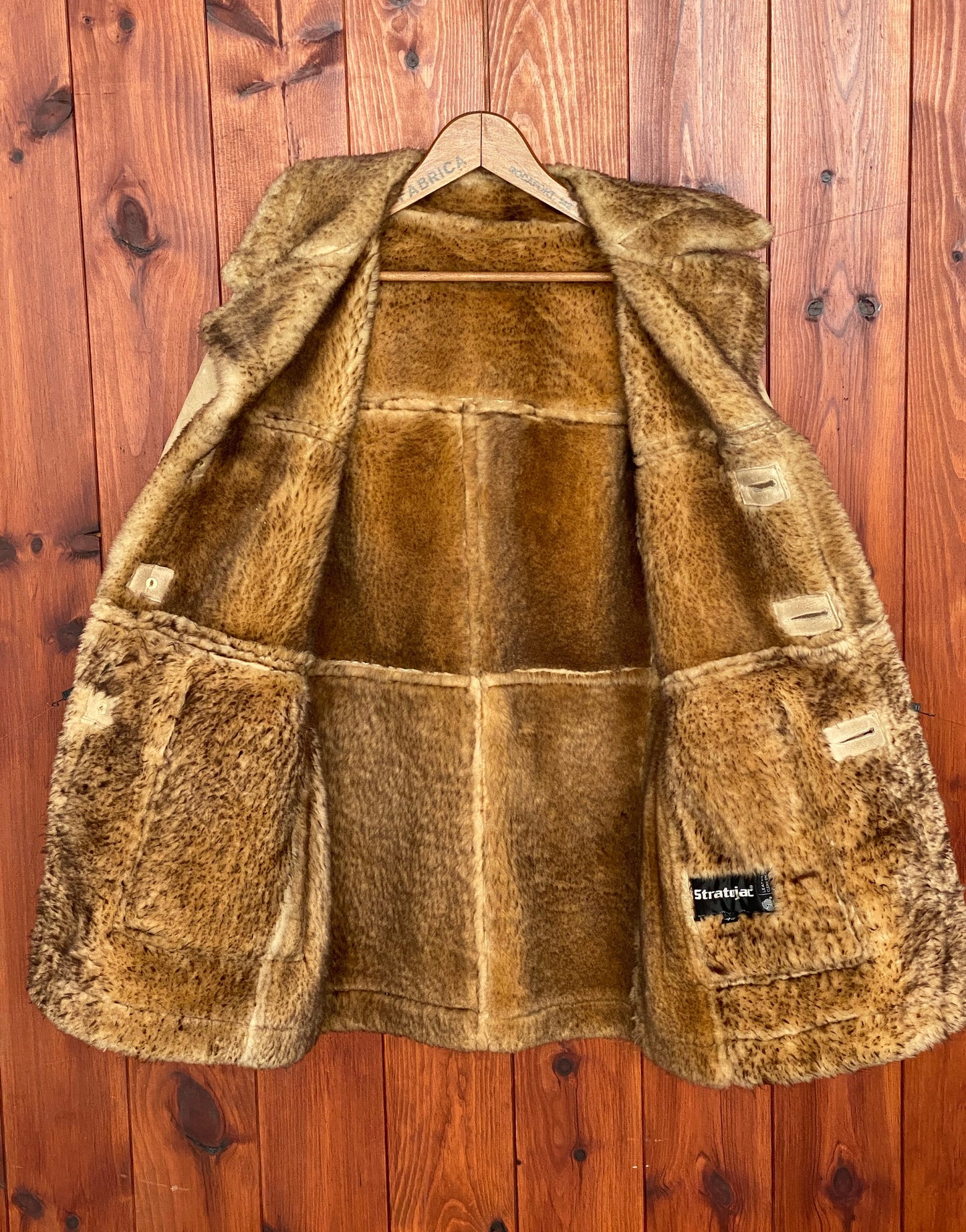 Vintage shearling ranger coat, size 40 US (50 EU), made in the USA - Warmth, style, and quality craftsmanship.