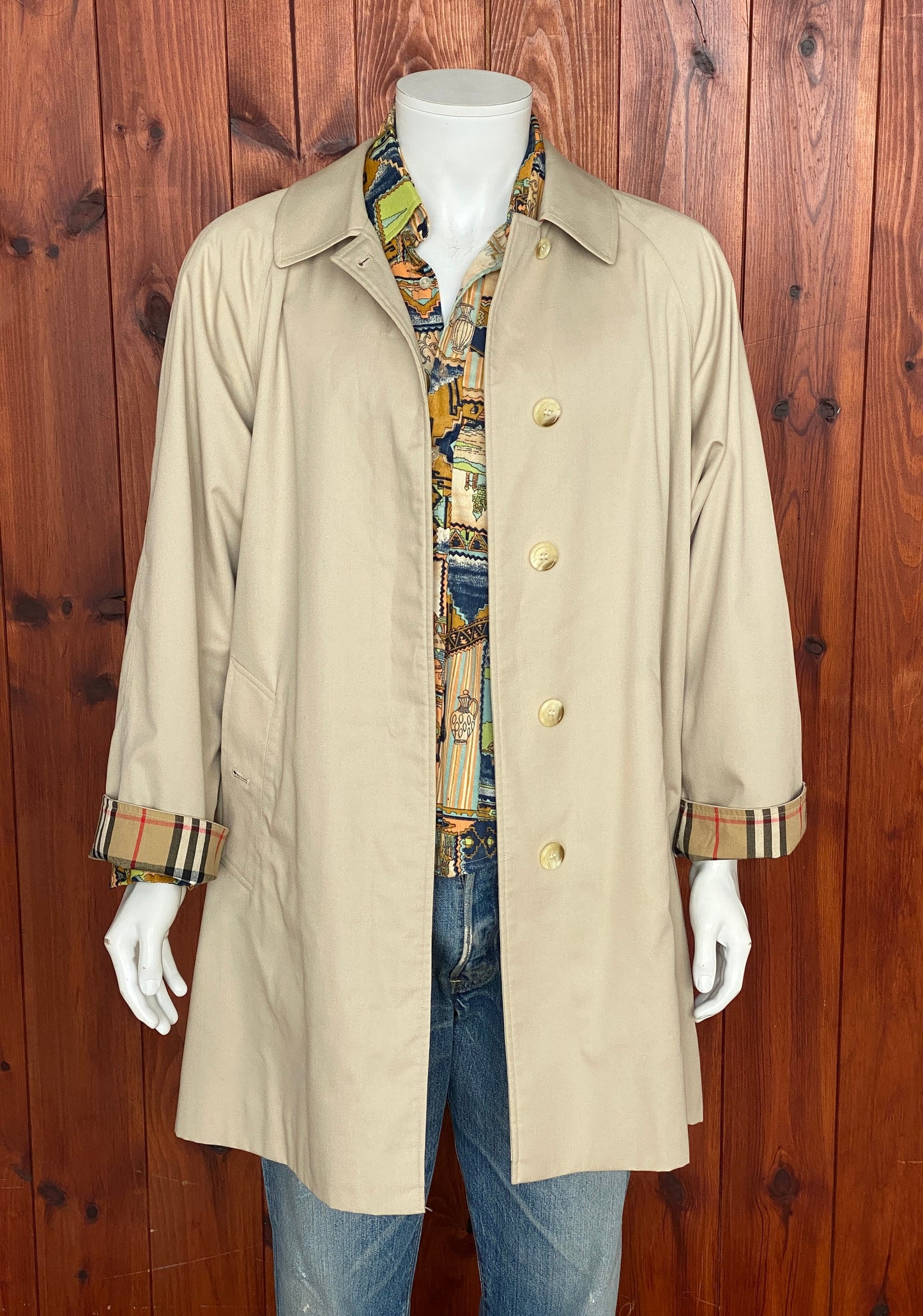 Size 14 Regular Women's EU Burberrys Coat Made in England | Classic Outerwear