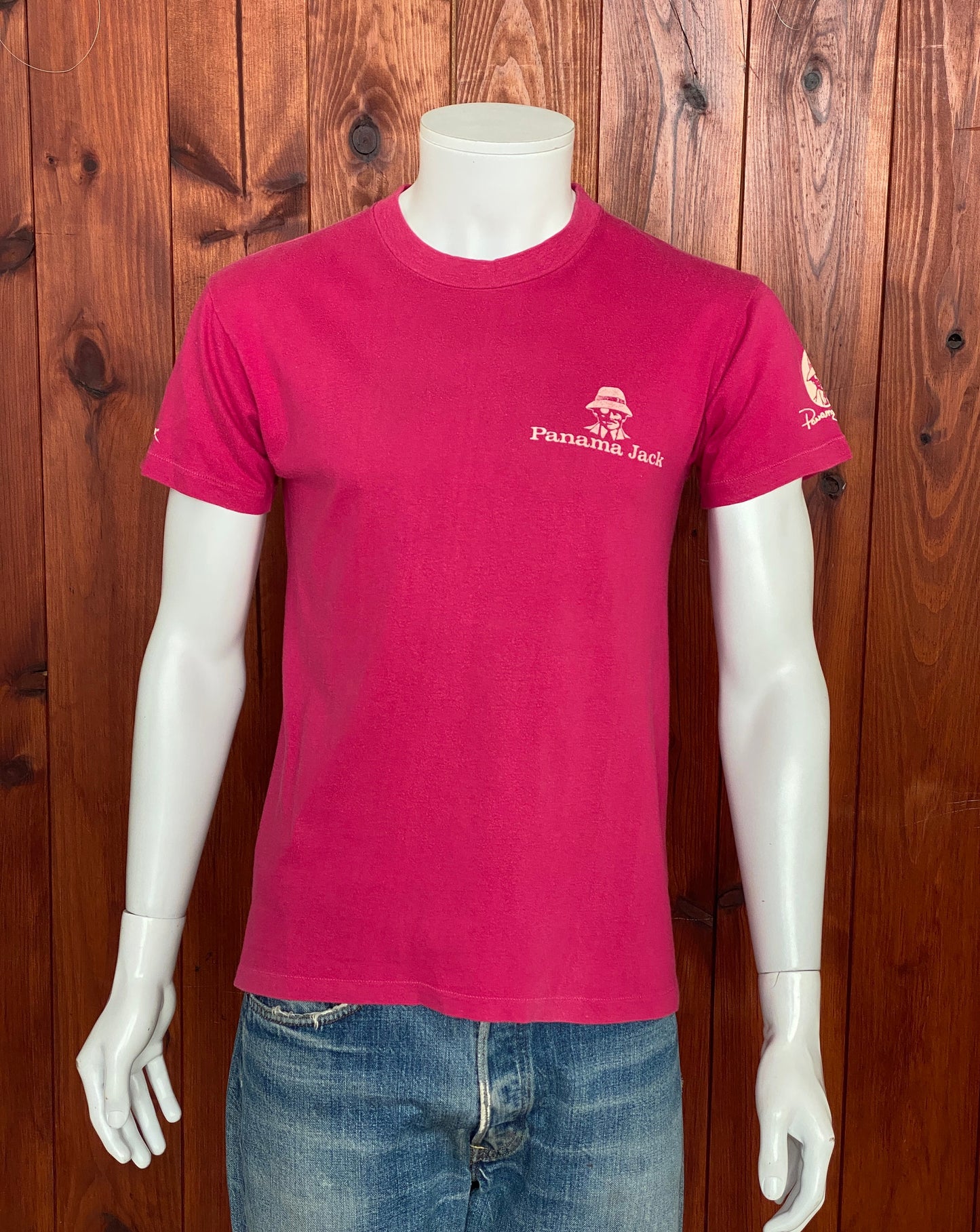 Large. Vintage 50/50 cotton 80s Panama Jack t shirt Made In USA