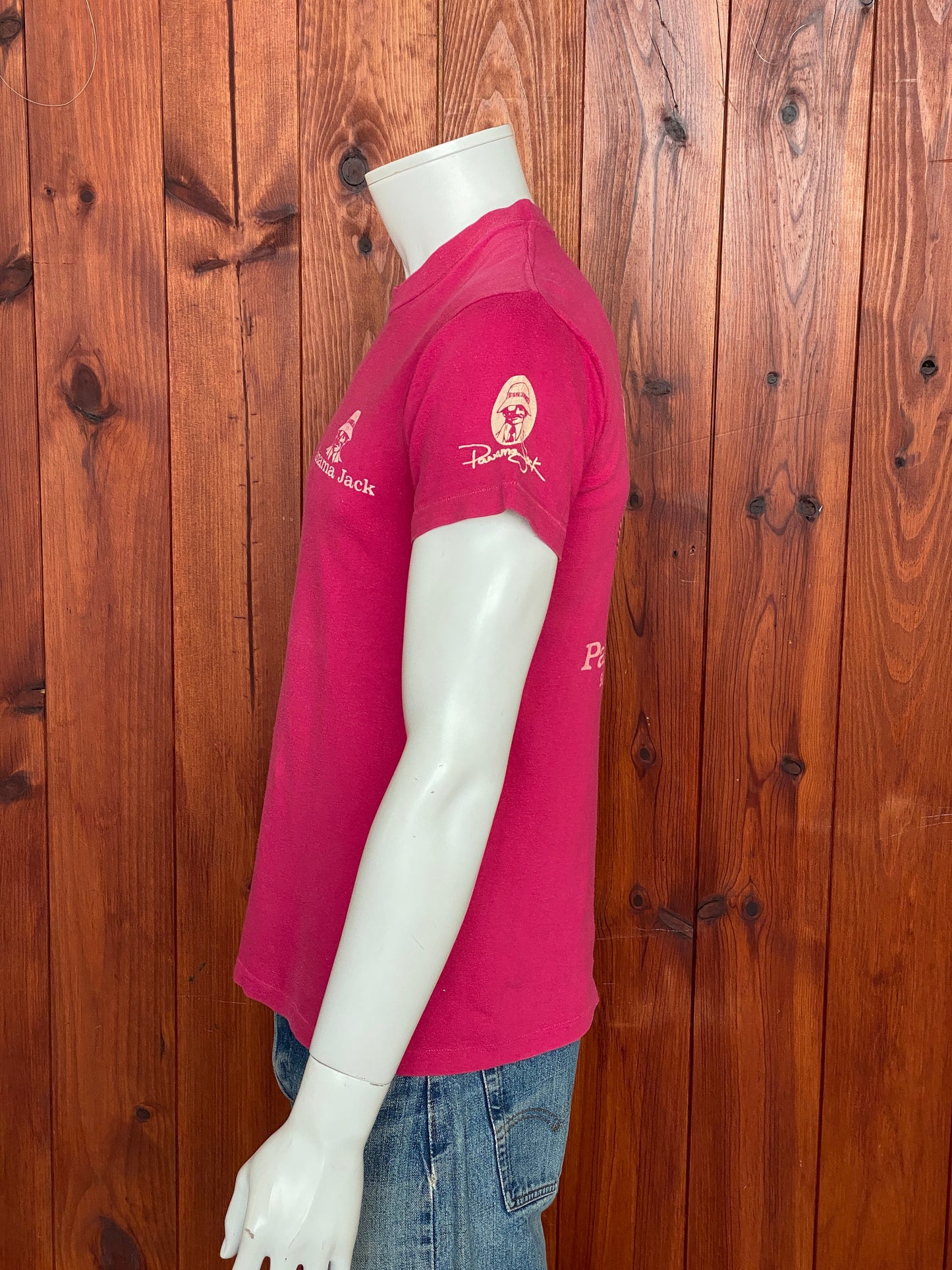 Large. Vintage 50/50 cotton 80s Panama Jack t shirt Made In USA