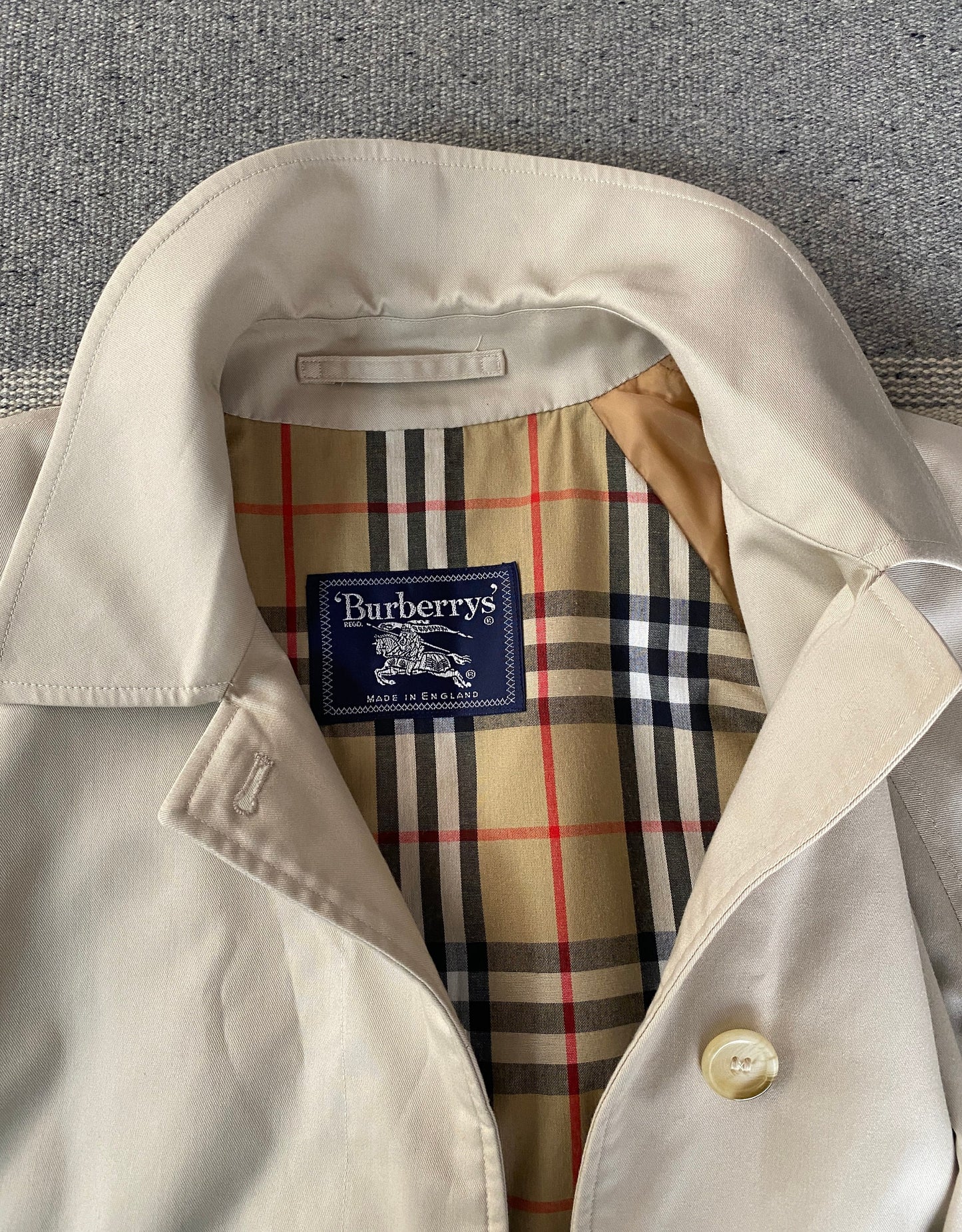 Size 14 Regular Women's EU Burberrys Coat Made in England | Classic Outerwear