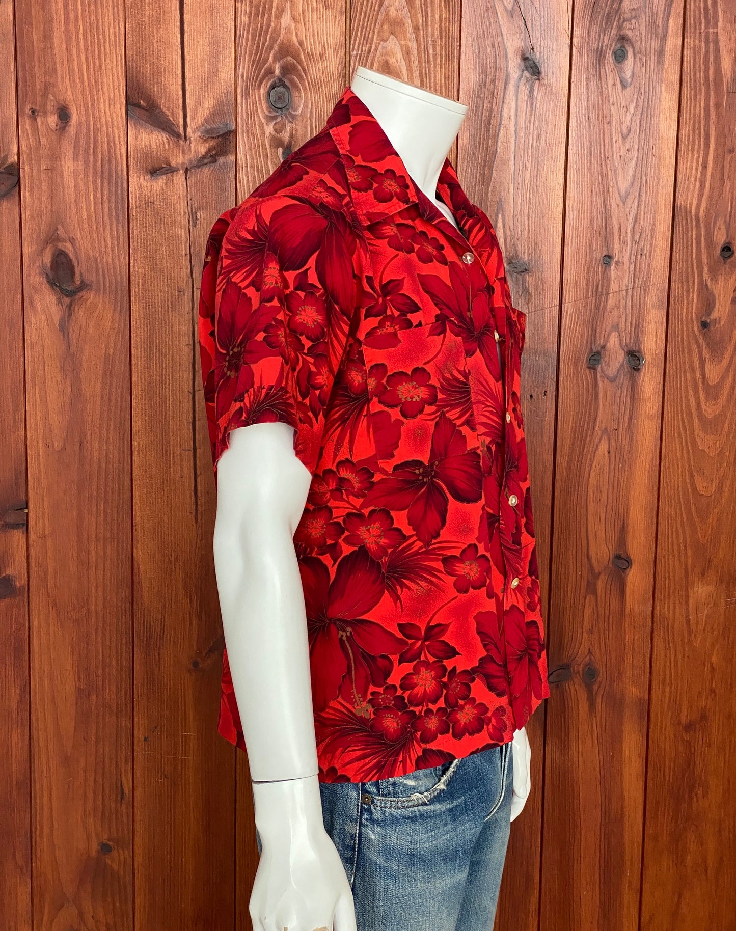 Medium Size Vintage Authentic 60s Hawaiian Shirt, Thin Cotton, Made in USA - Tropical Collectible