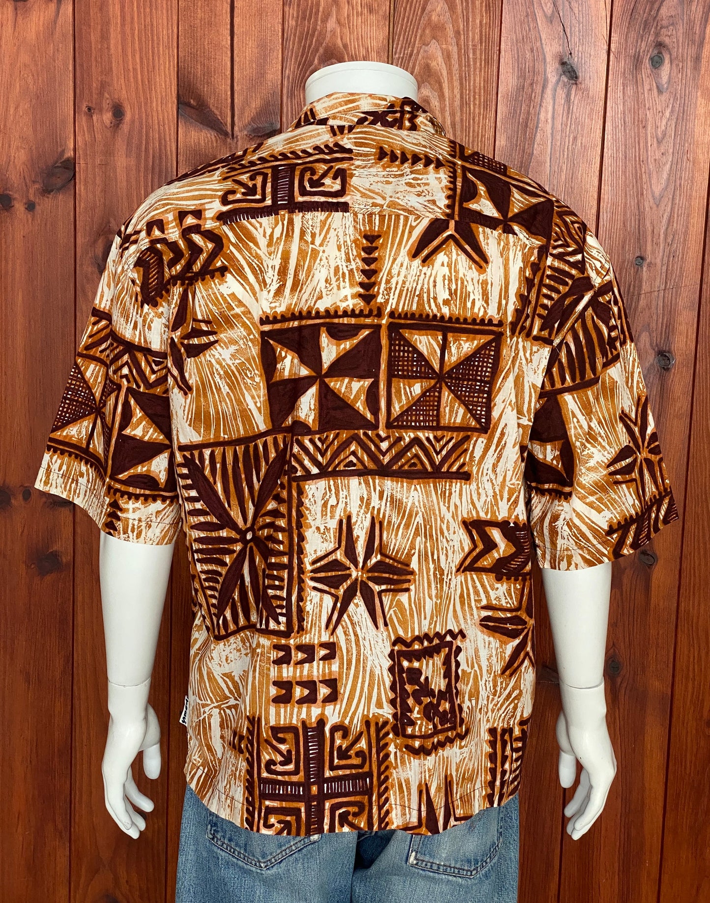 Oversized Medium Size Vintage 90s Hawaiian Cotton Shirt - Retro Island Collectible