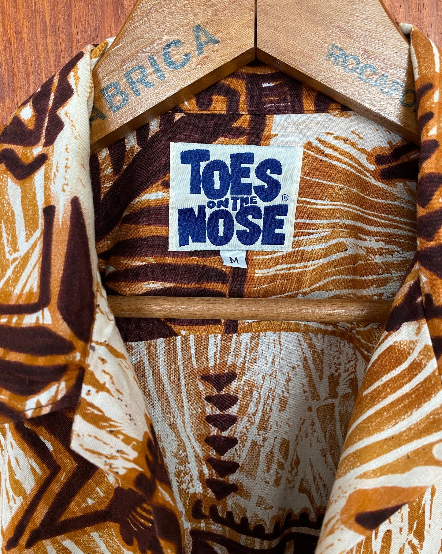 Oversized Medium Size Vintage 90s Hawaiian Cotton Shirt - Retro Island Collectible