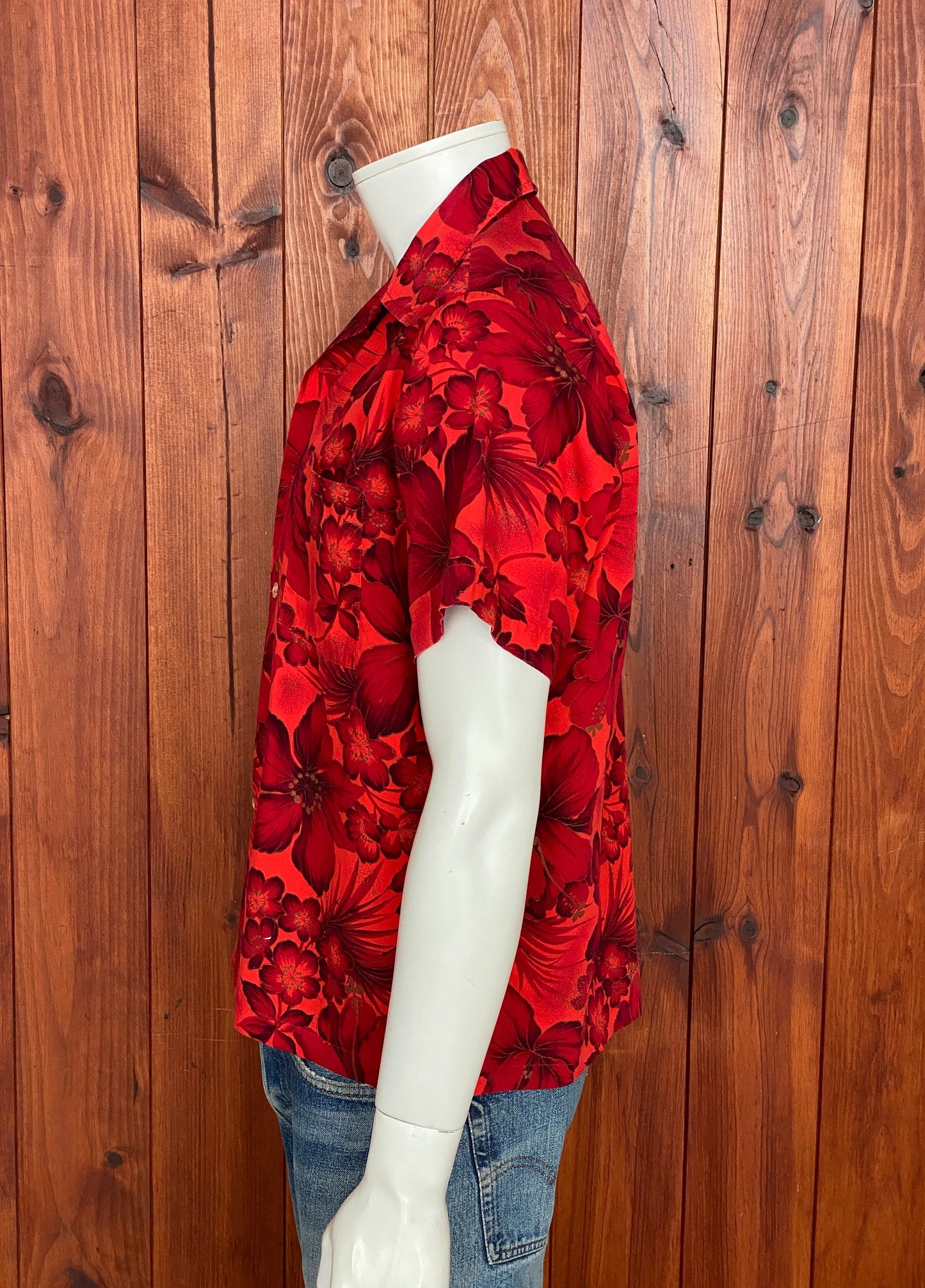 Medium Size Vintage Authentic 60s Hawaiian Shirt, Thin Cotton, Made in USA - Tropical Collectible