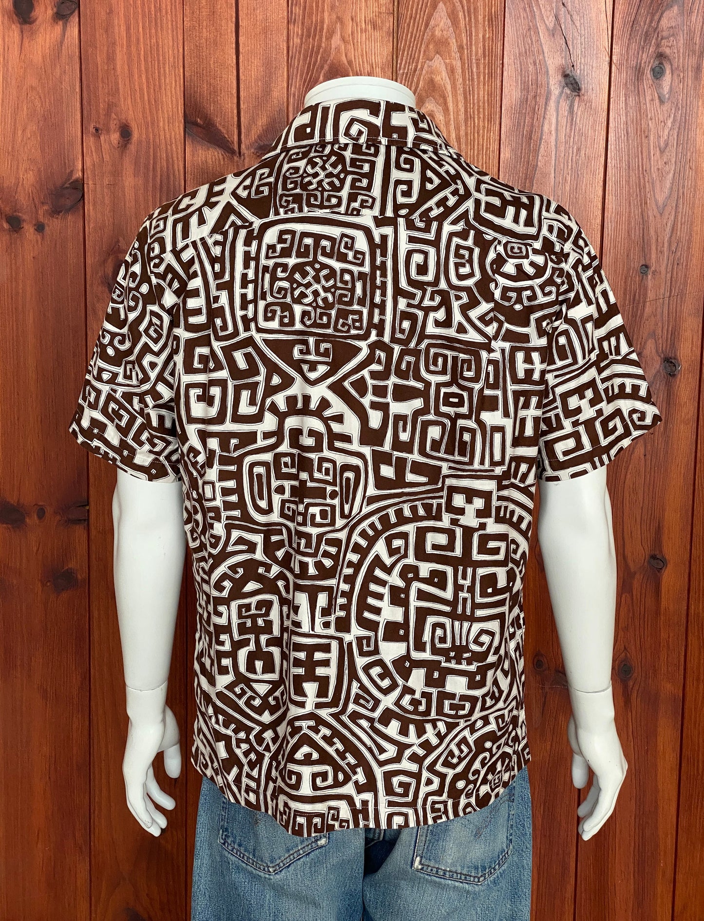 Large. Vintage 70s Hawaiian satin cotton shirt