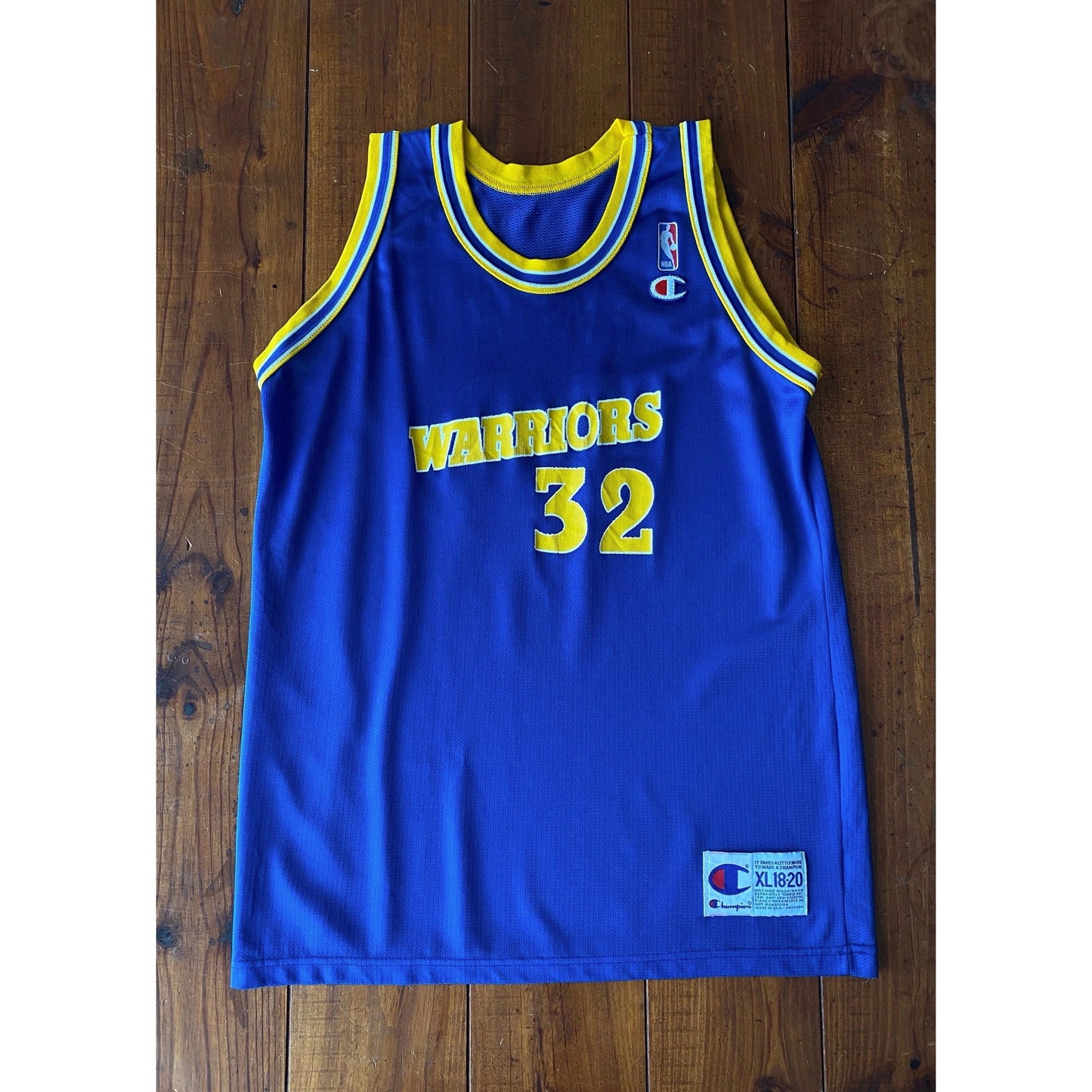 Youth 18-20. Vintage 90s Champion NBA Warriors #32 Smith jersey  Made In USA