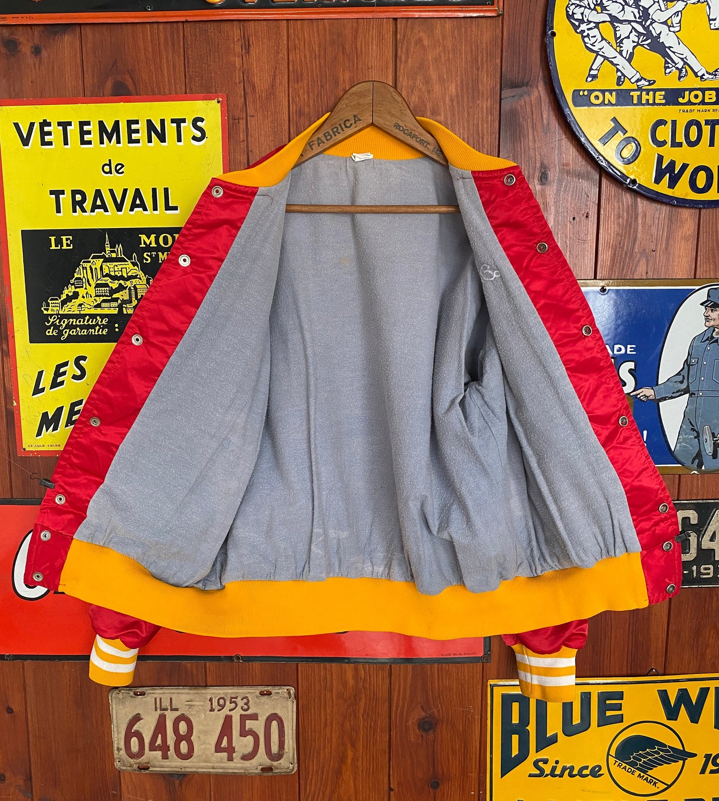 Vintage 1985 Soccer Satin Jacket - Size Large | Retro Athletic Style