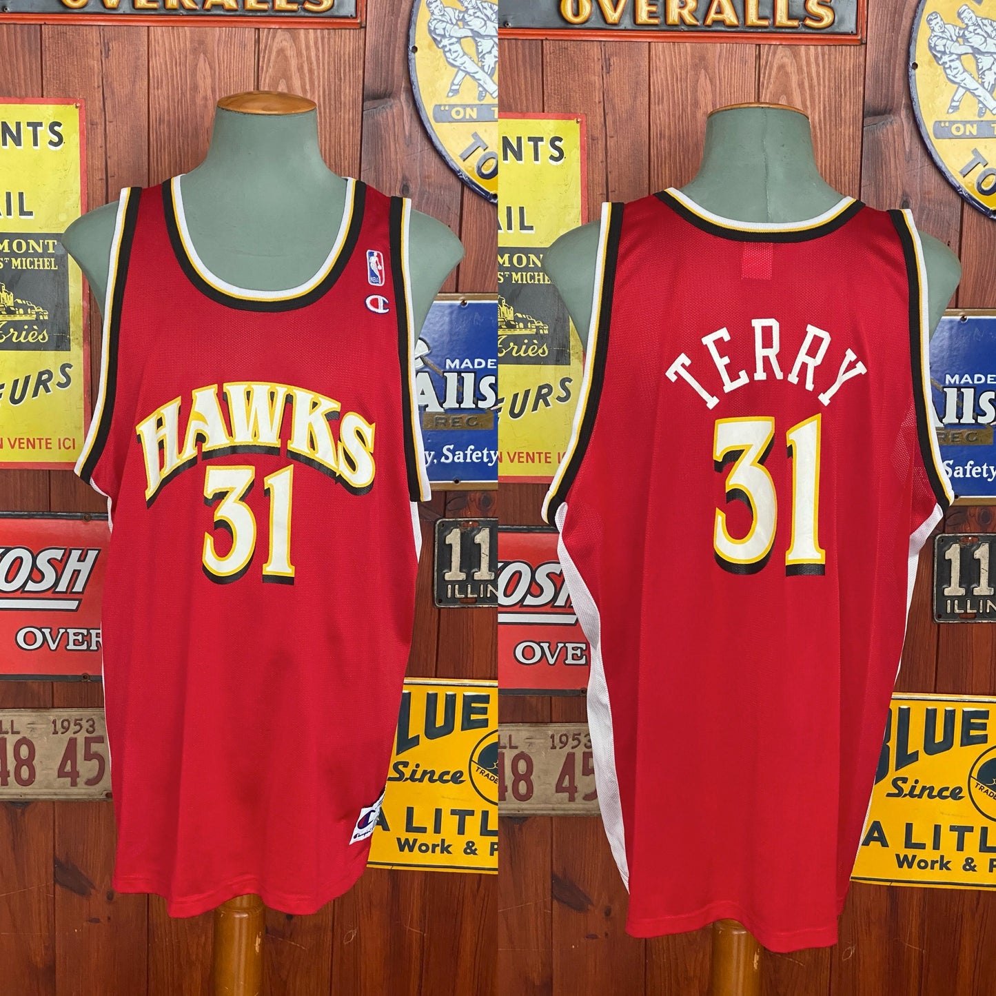 Vintage 90s Hawks Terry #31 NBA Jersey - Size 52 | Made by Champion
