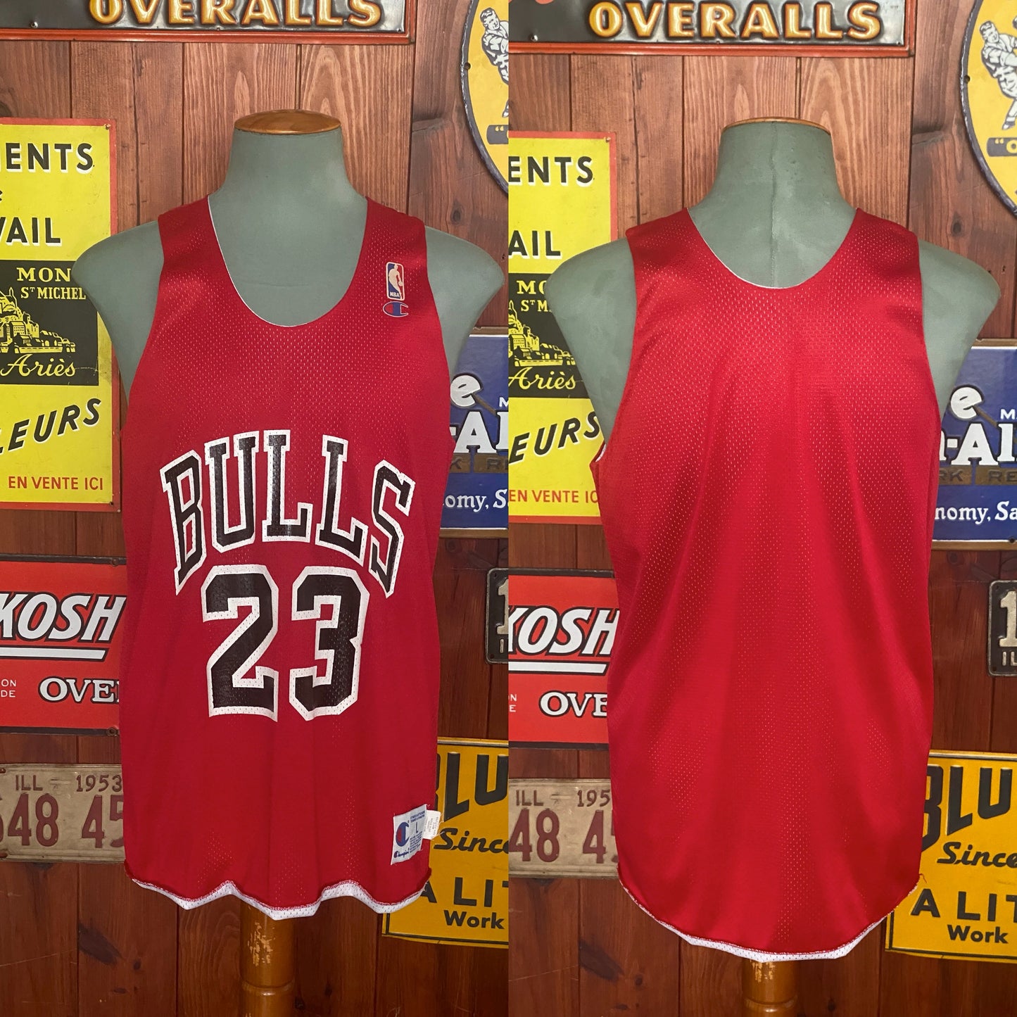 Size Large. Vintage 90s Bulls NBA jersey, Player Jordan #23 Made by Champion