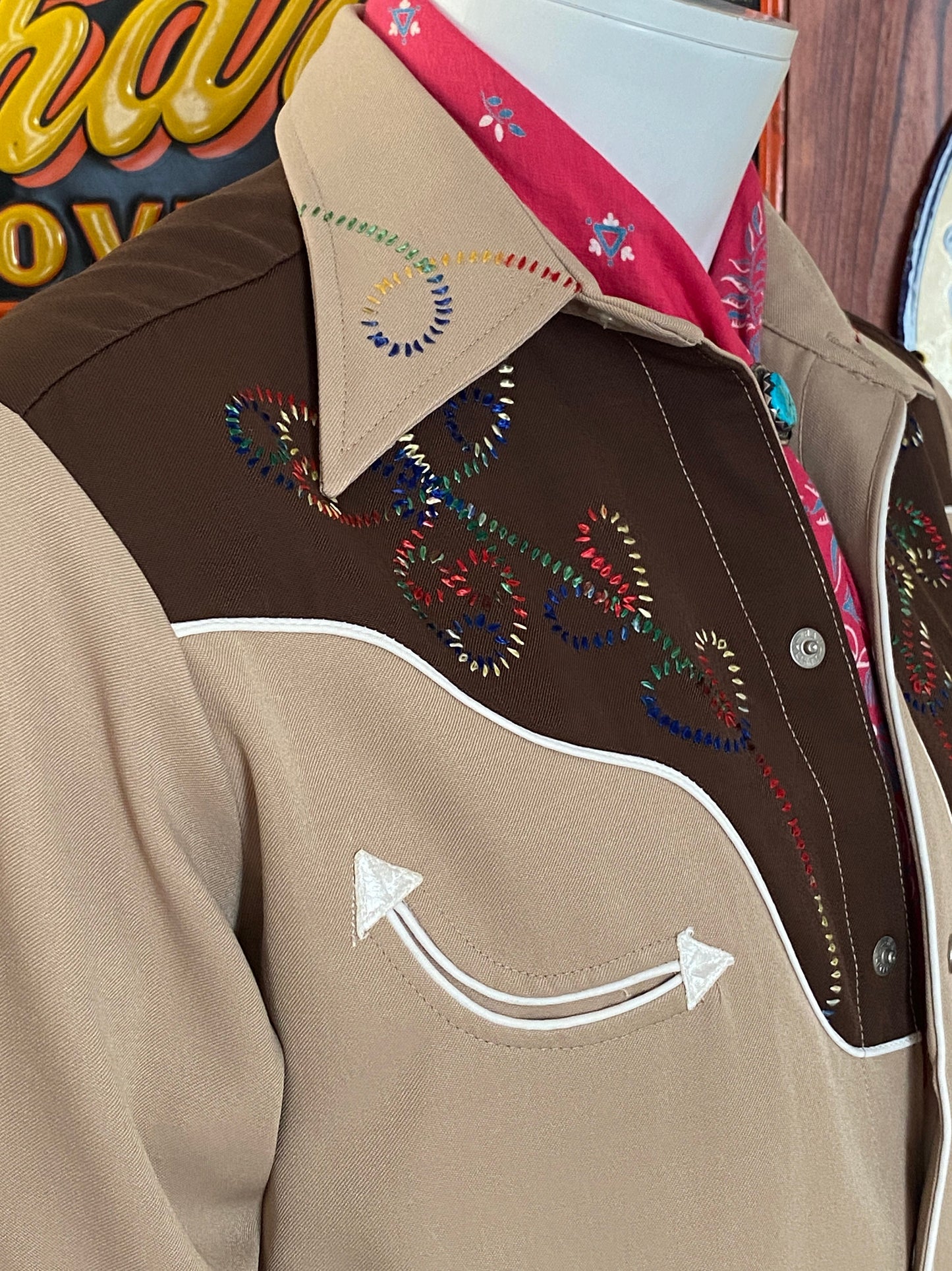 Size Medium. Vintage 70s embroidered H Bar C western shirt