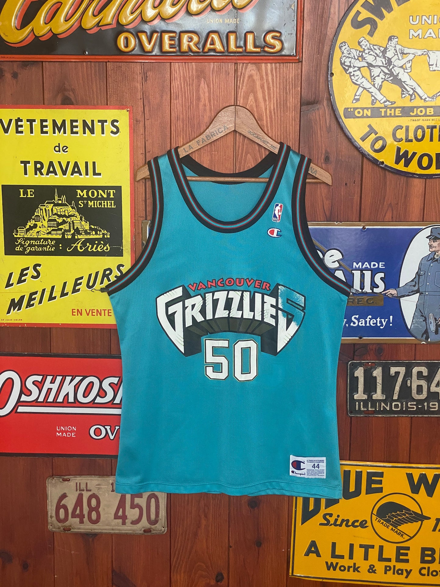 Vintage 90s NBA Grizzlies Bryant Reeves #50 Champion Jersey - Size 44