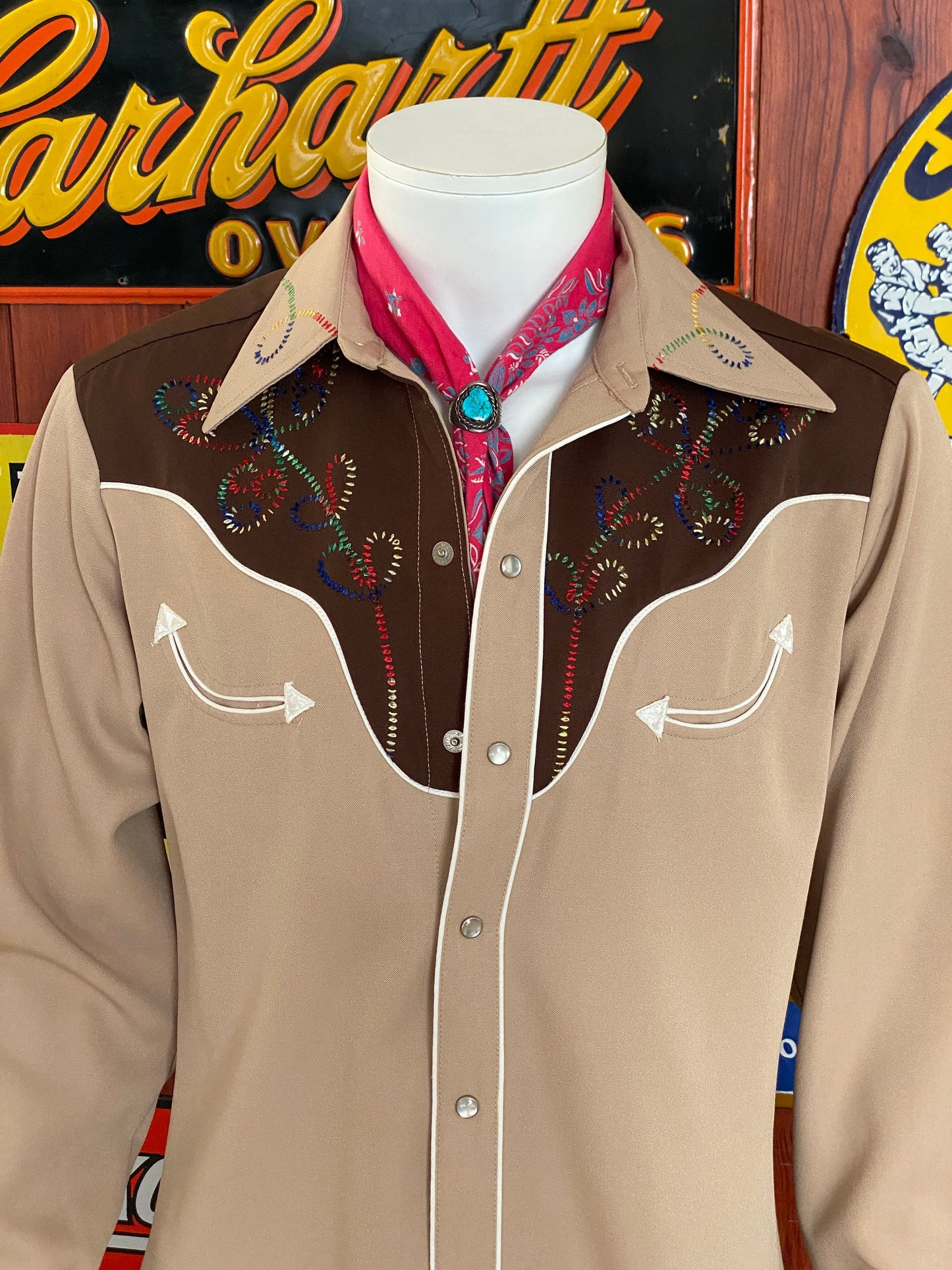 Size Medium. Vintage 70s embroidered H Bar C western shirt