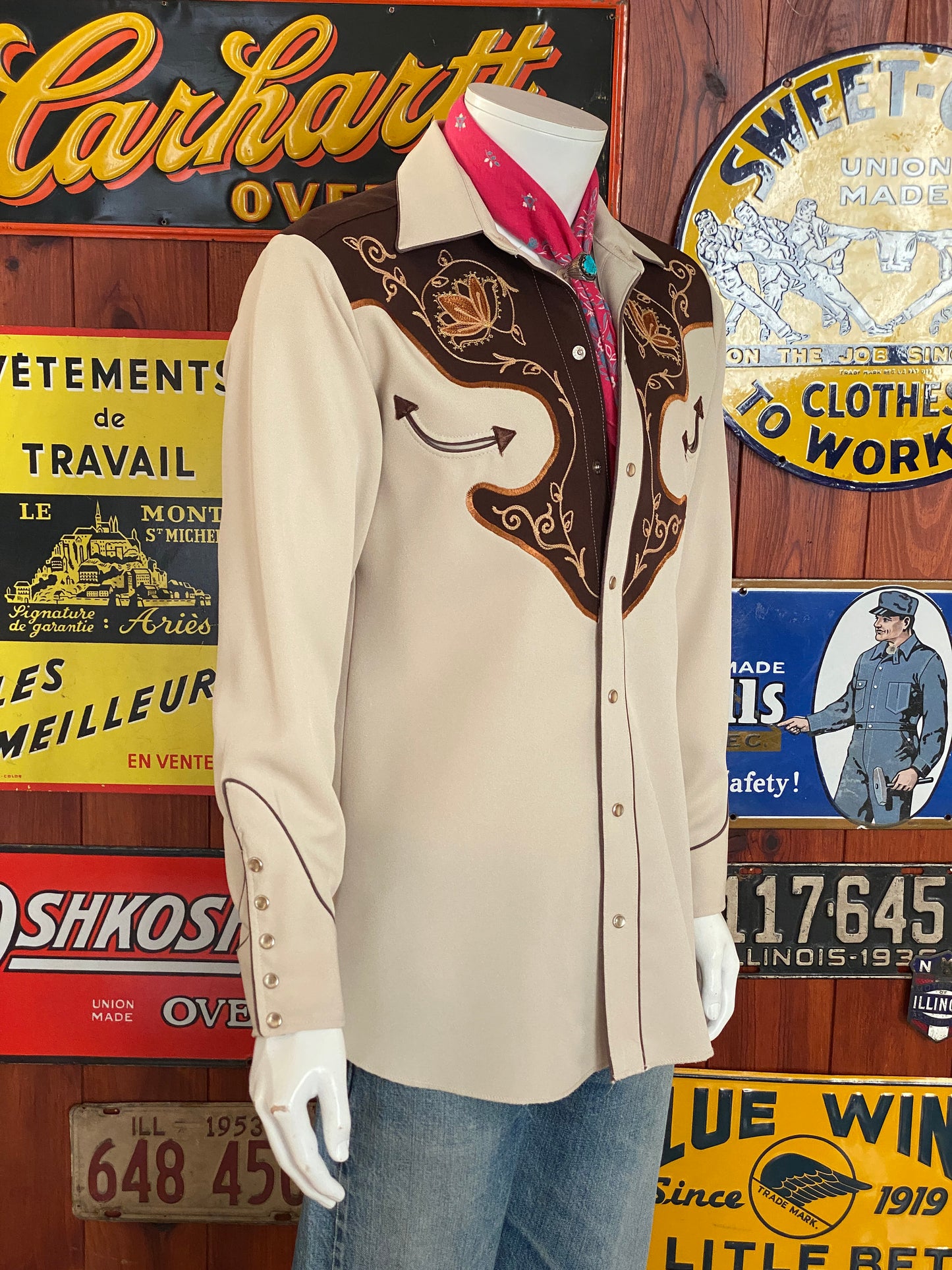Vintage 70s embroidered H Bar C western shirt, size Medium - Classic Western style with retro charm and unique craftsmanship.