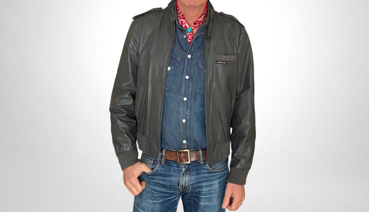 Size 40US / 50EU. Vintage 80s Members Only Jacket