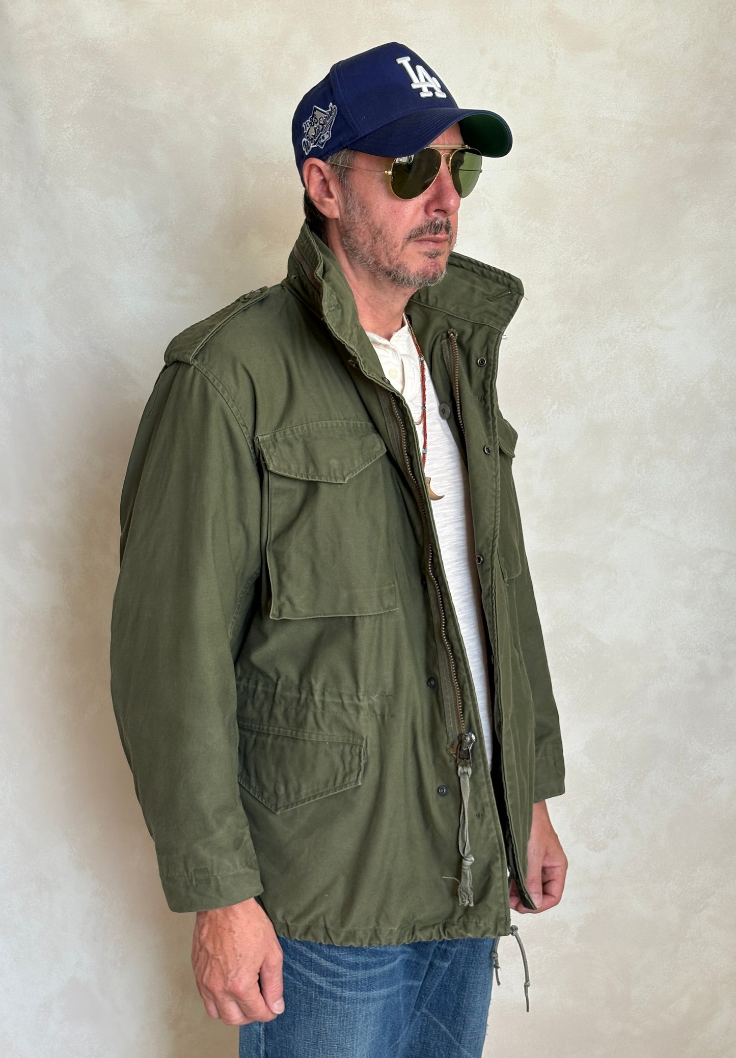 Small Regular – Authentic 1980 US Army M-65 Field Jacket Military by John Ownbey