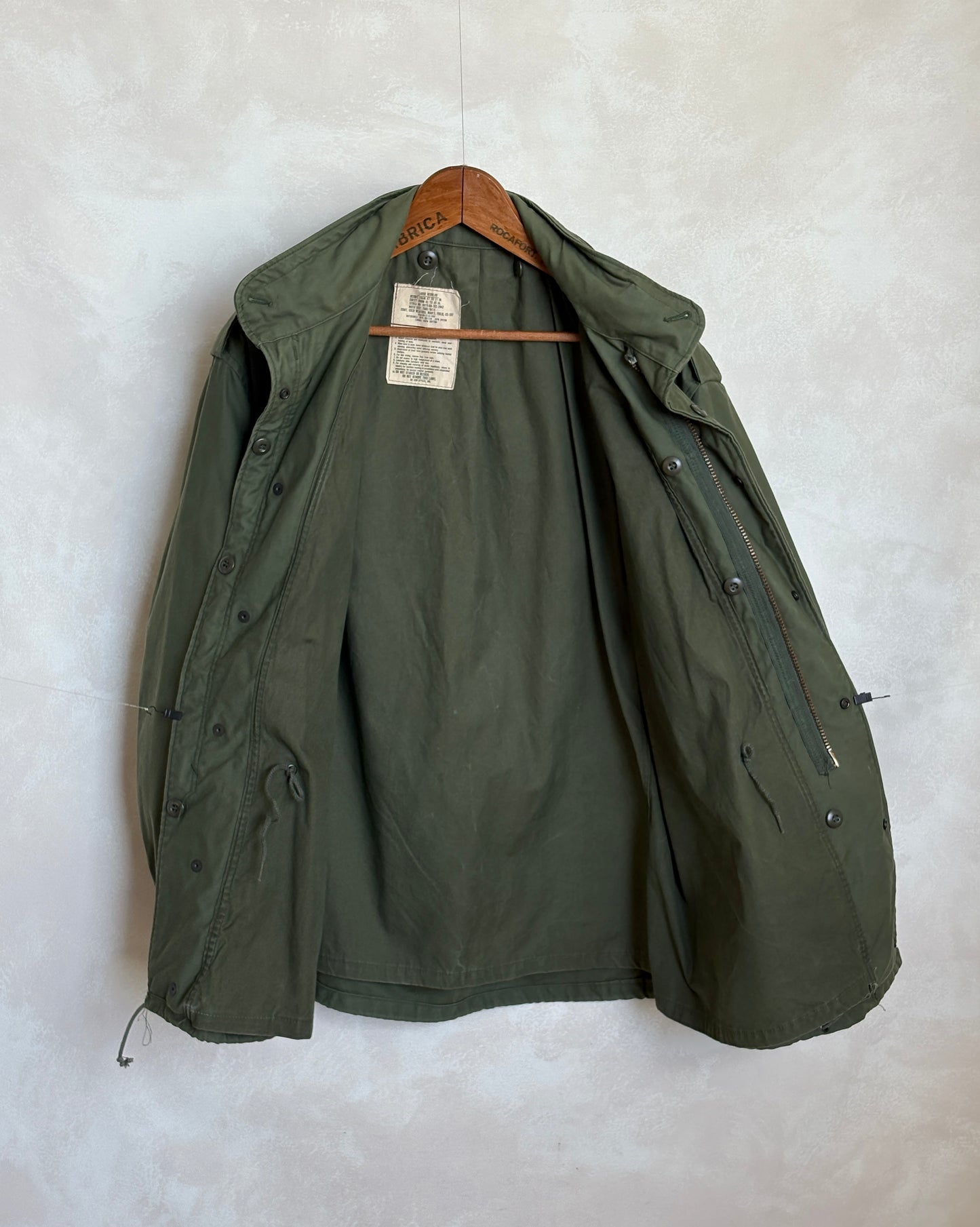 Large Reg.Authentic 1977 US Army M-65 field jacket Military