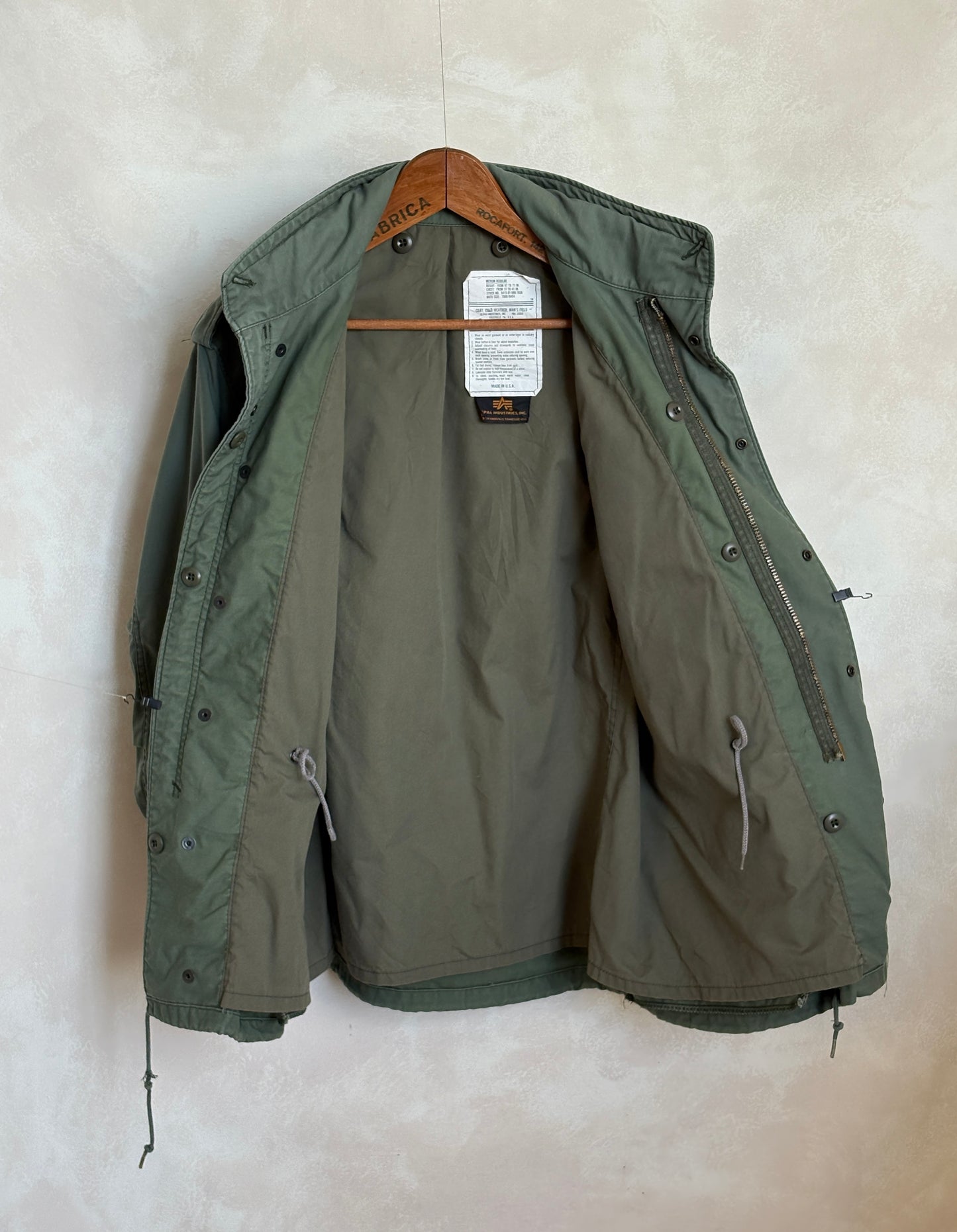 Medium Reg. Alpha Industries M-65 field jacket Military style (Made for civilians )
