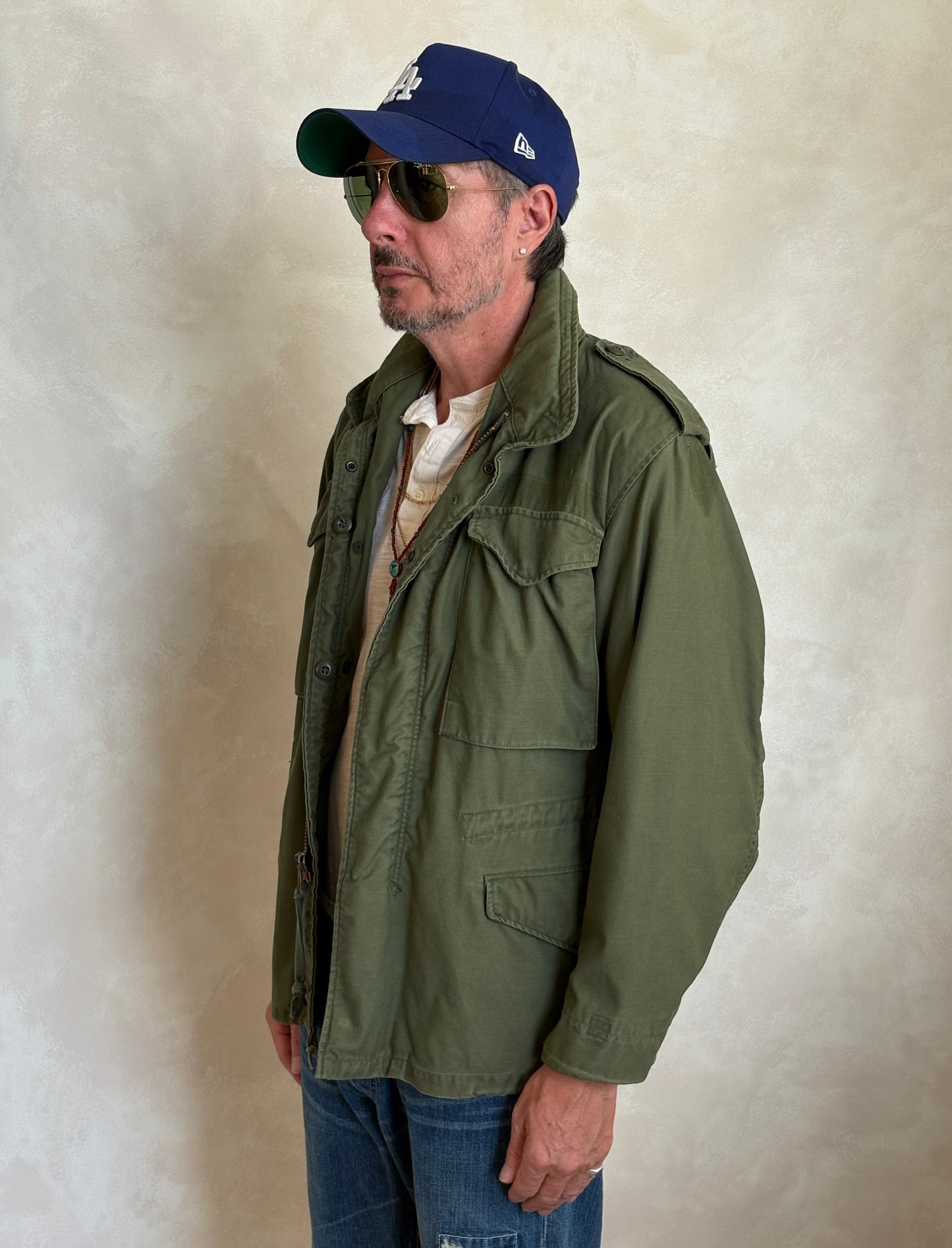 Small Reg. Authentic US Army M-65 field jacket Military