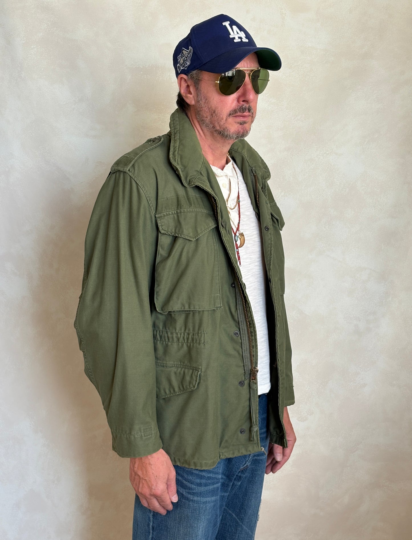 Small Reg. Authentic US Army M-65 field jacket Military