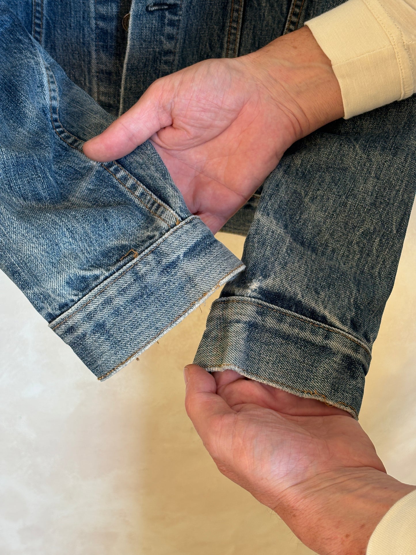 Size 40US / 50EU. Vintage 70s Levi’s Denim Jacket – 2 Pockets – Made in USA