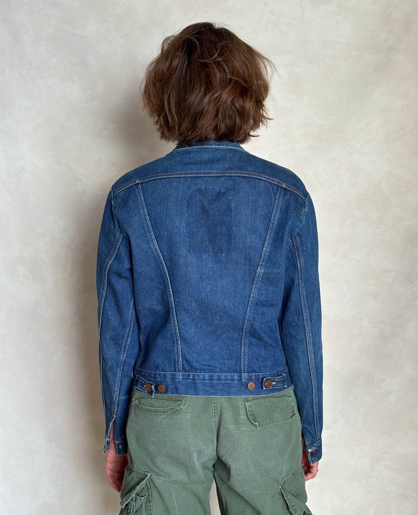 Size 36US / 46EU . Vintage 80s Wrangler Denim Jacket – 4 Pockets – Made in USA -Harley patch-