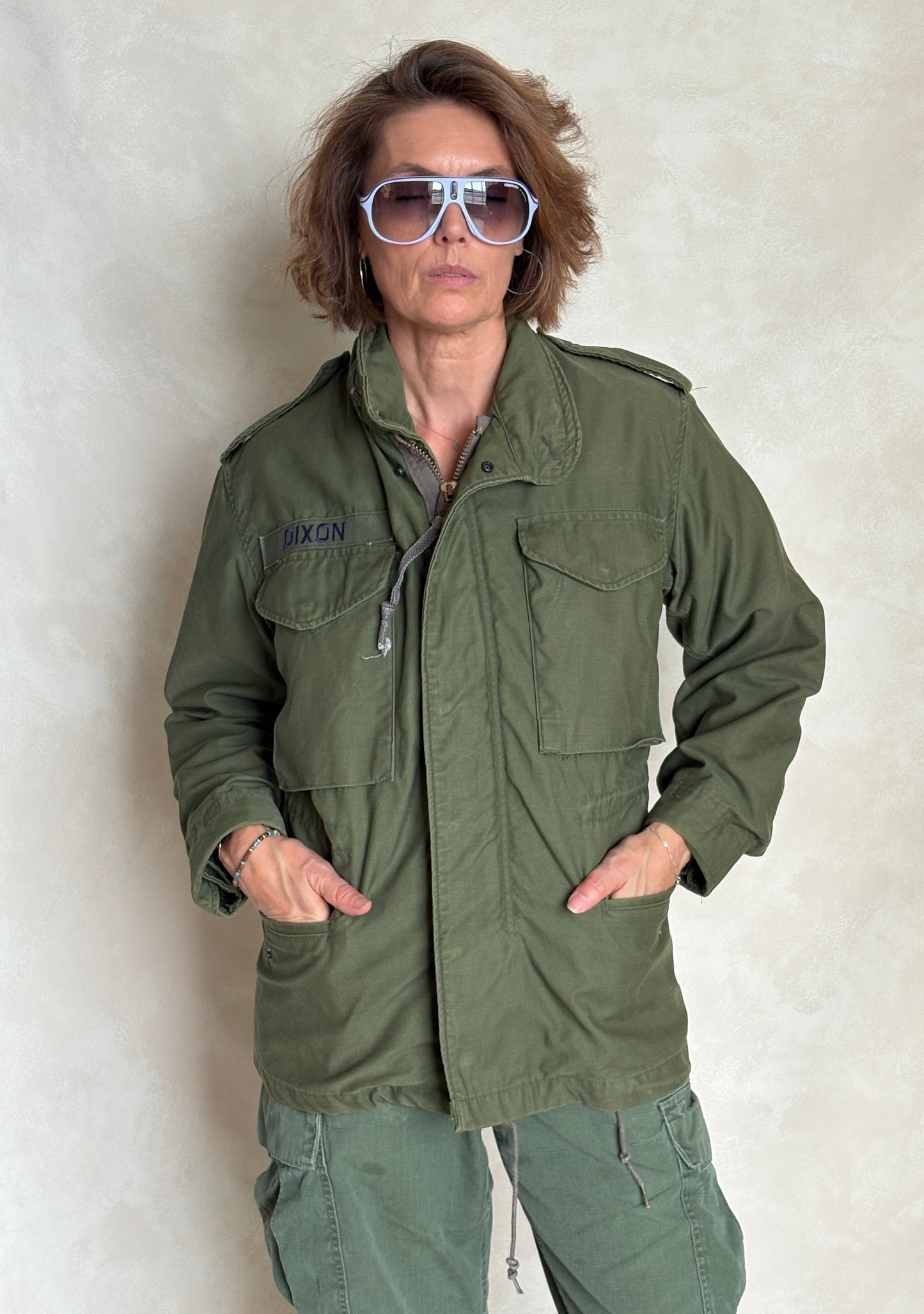 X Small Short. Authentic 1982 US Army M-65 field jacket Military