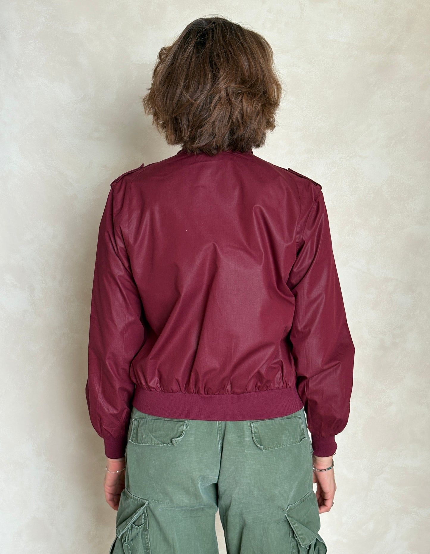 Size 9/10.  Women Vintage 80s Members Only Cotton Jacket