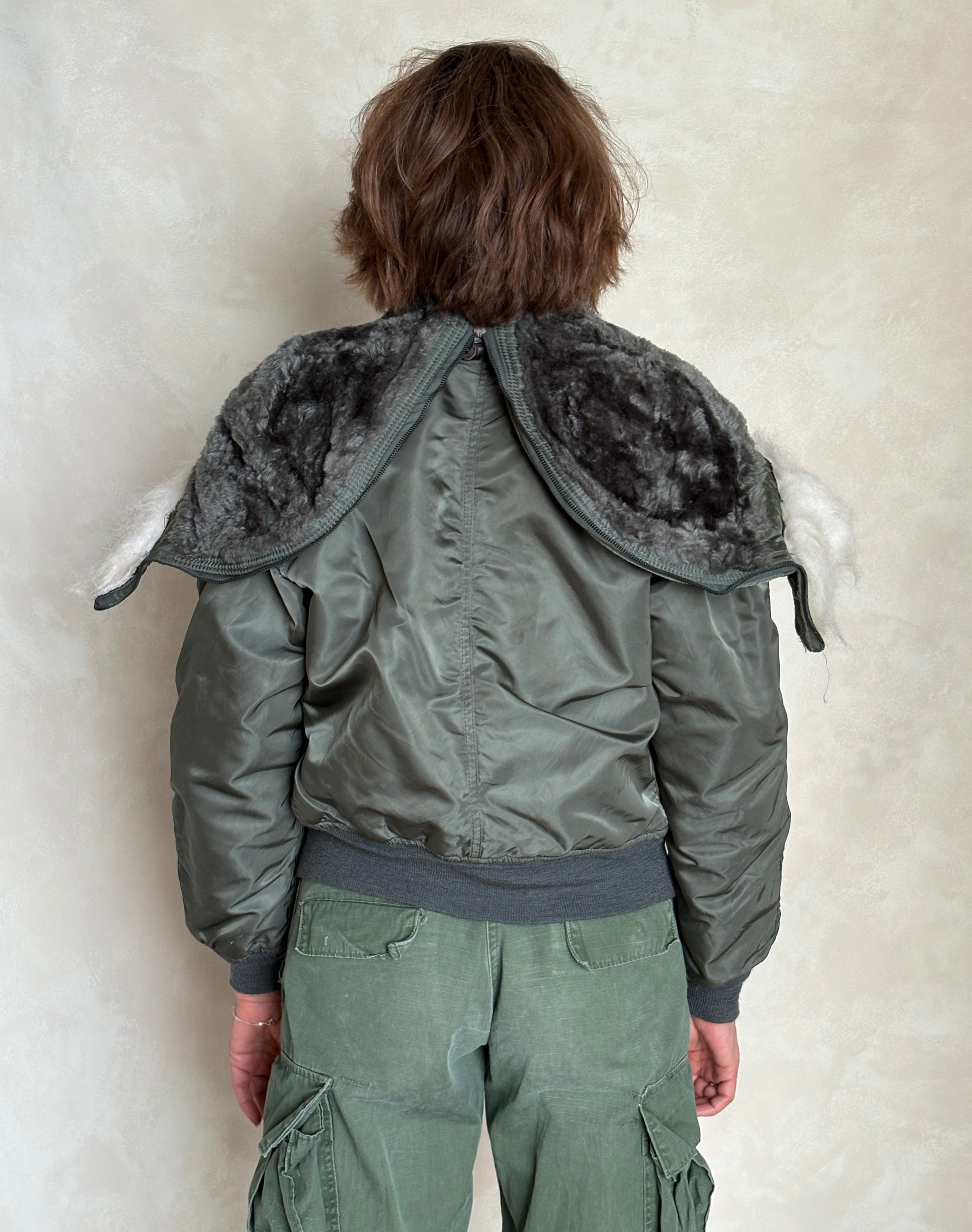 Small . Authentic 1986 US Air force Alpha Industries N2B flyer jacket Made in USA - USA Vintage Bcn