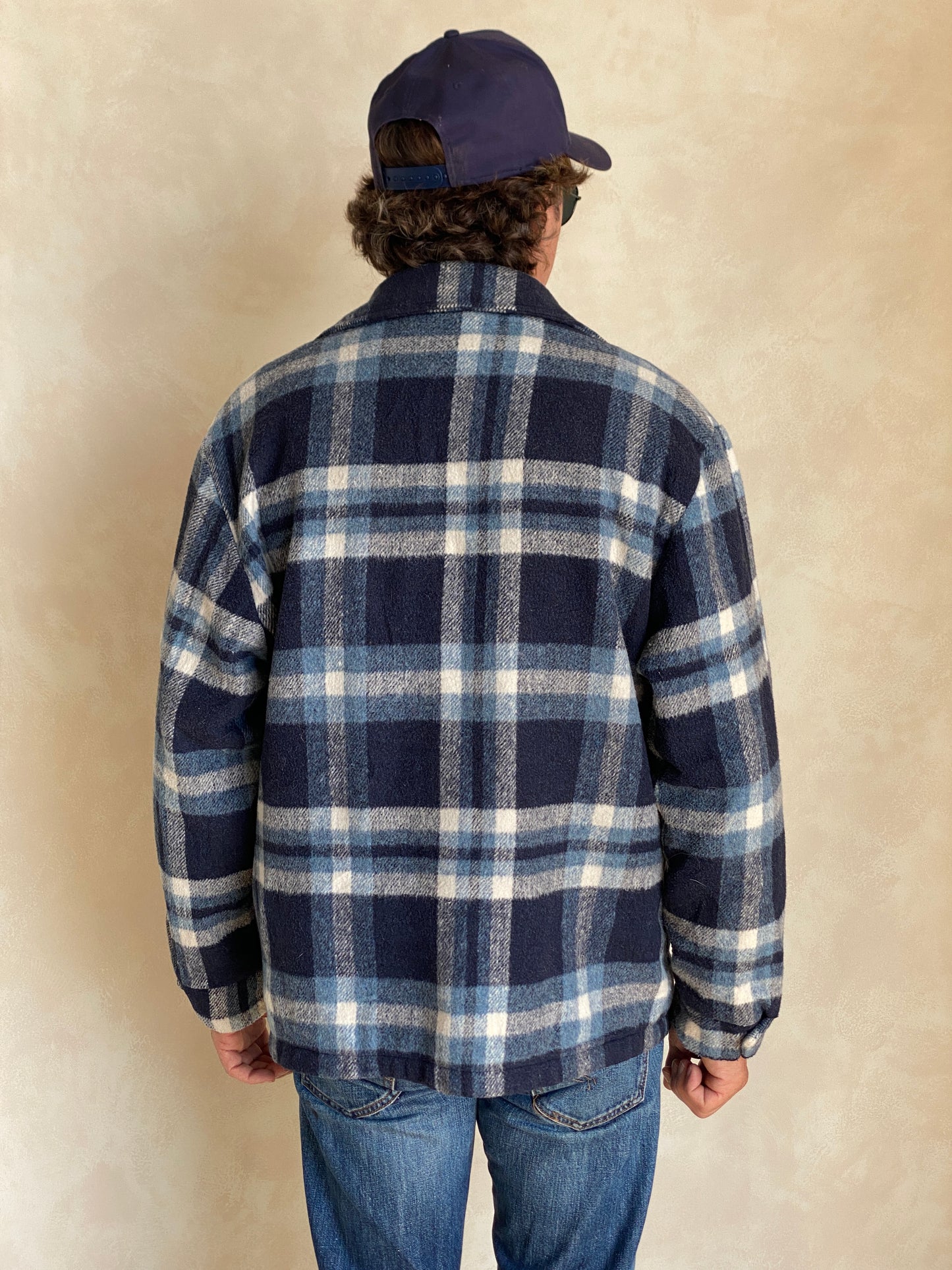 Med. 44US/54EU Vintage plaid jacket made by Sears