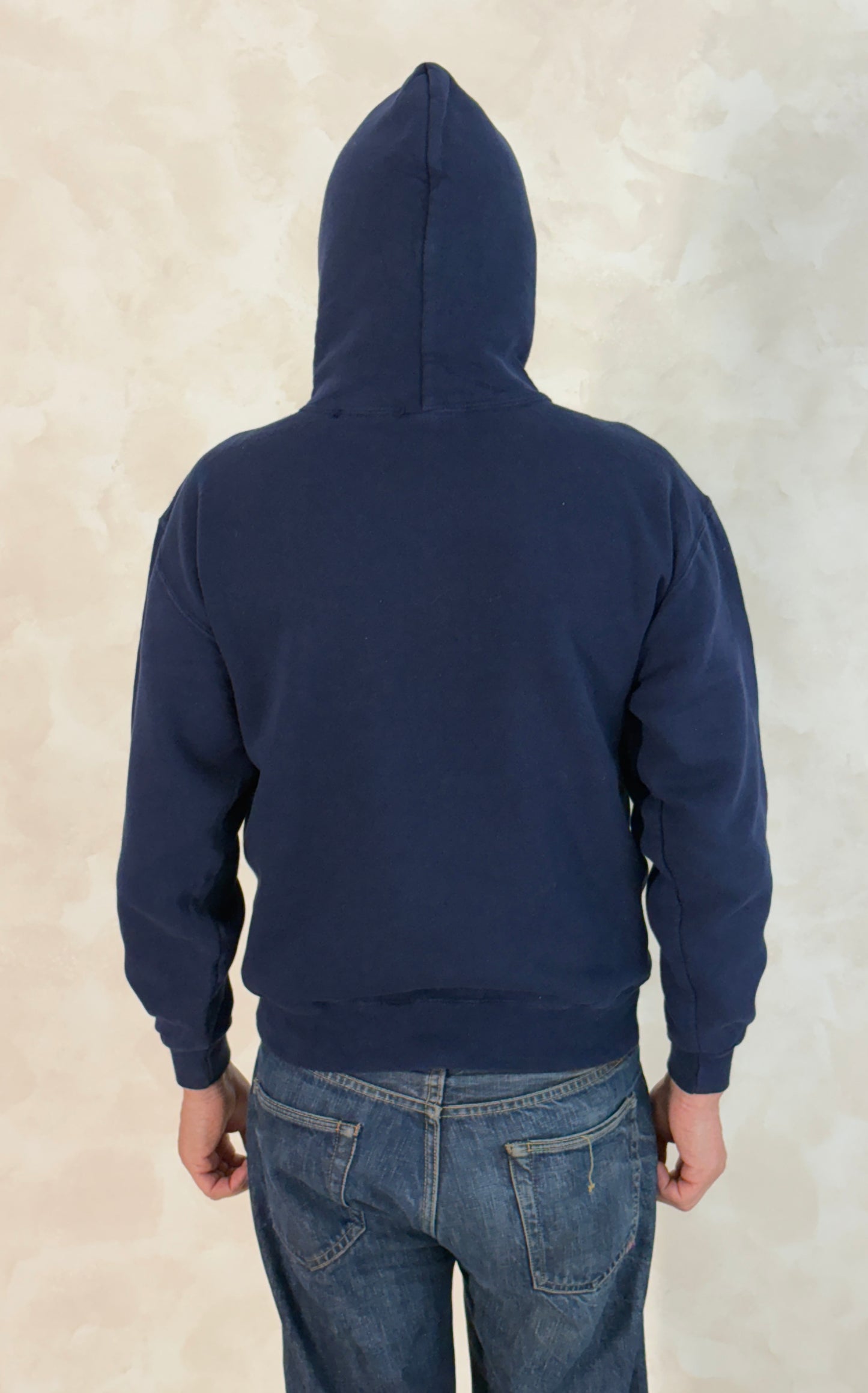 Size M Hooded Sweat Made By Russell