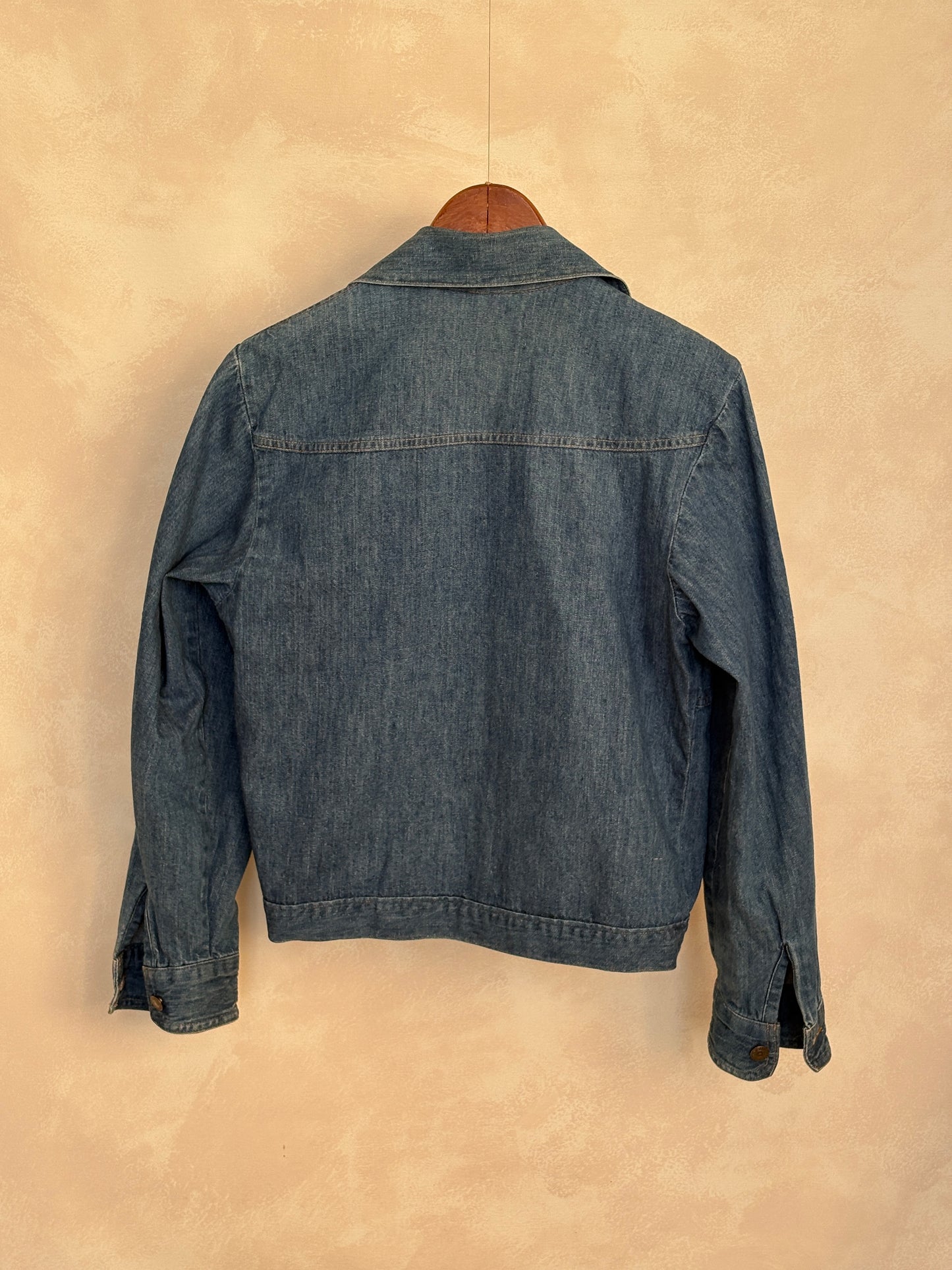 Size Med. Levis Vintage 70s light denim Jacket – Made in USA