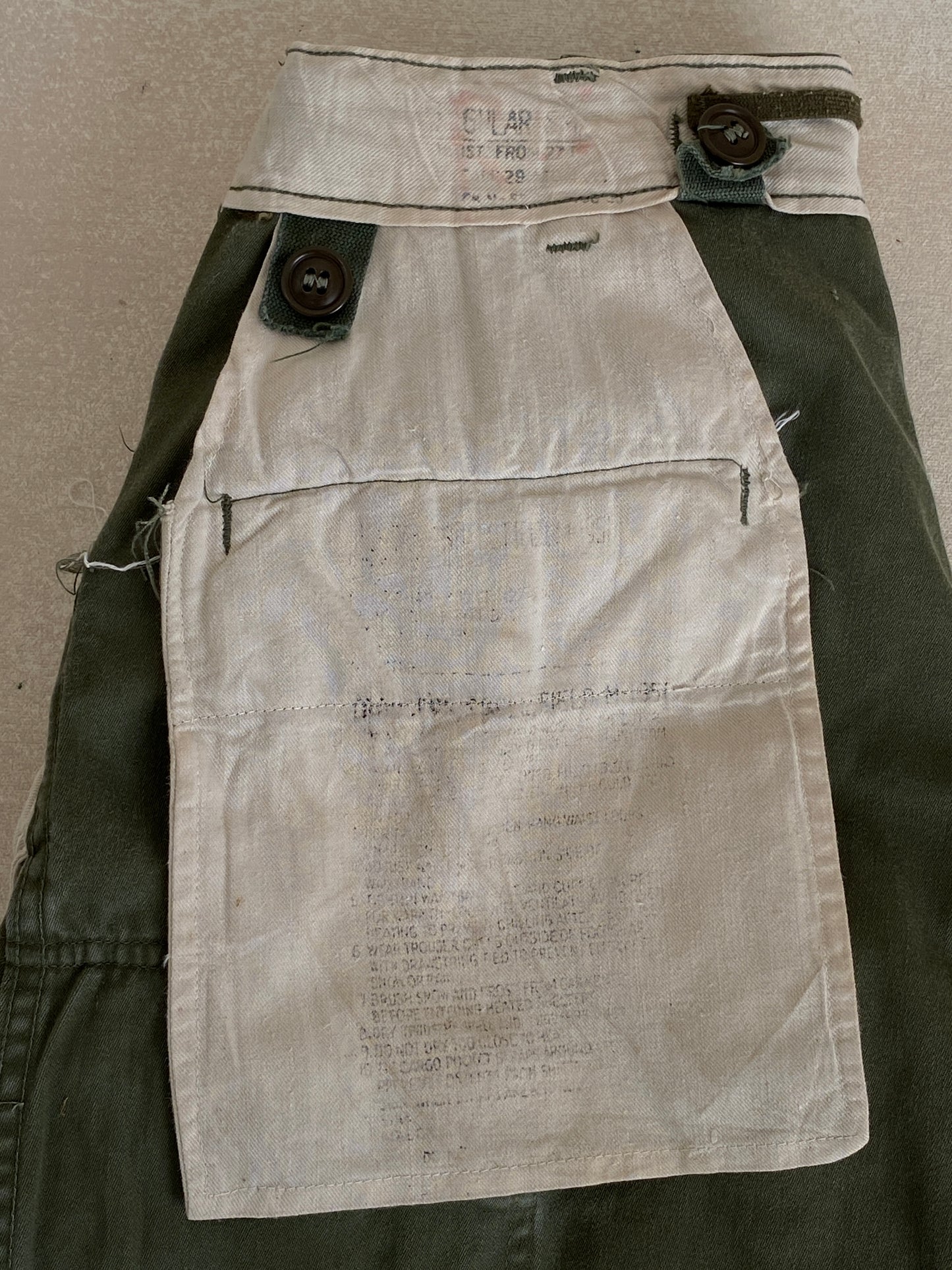 Small Reg. Vintage M-51 US army pants made in USA