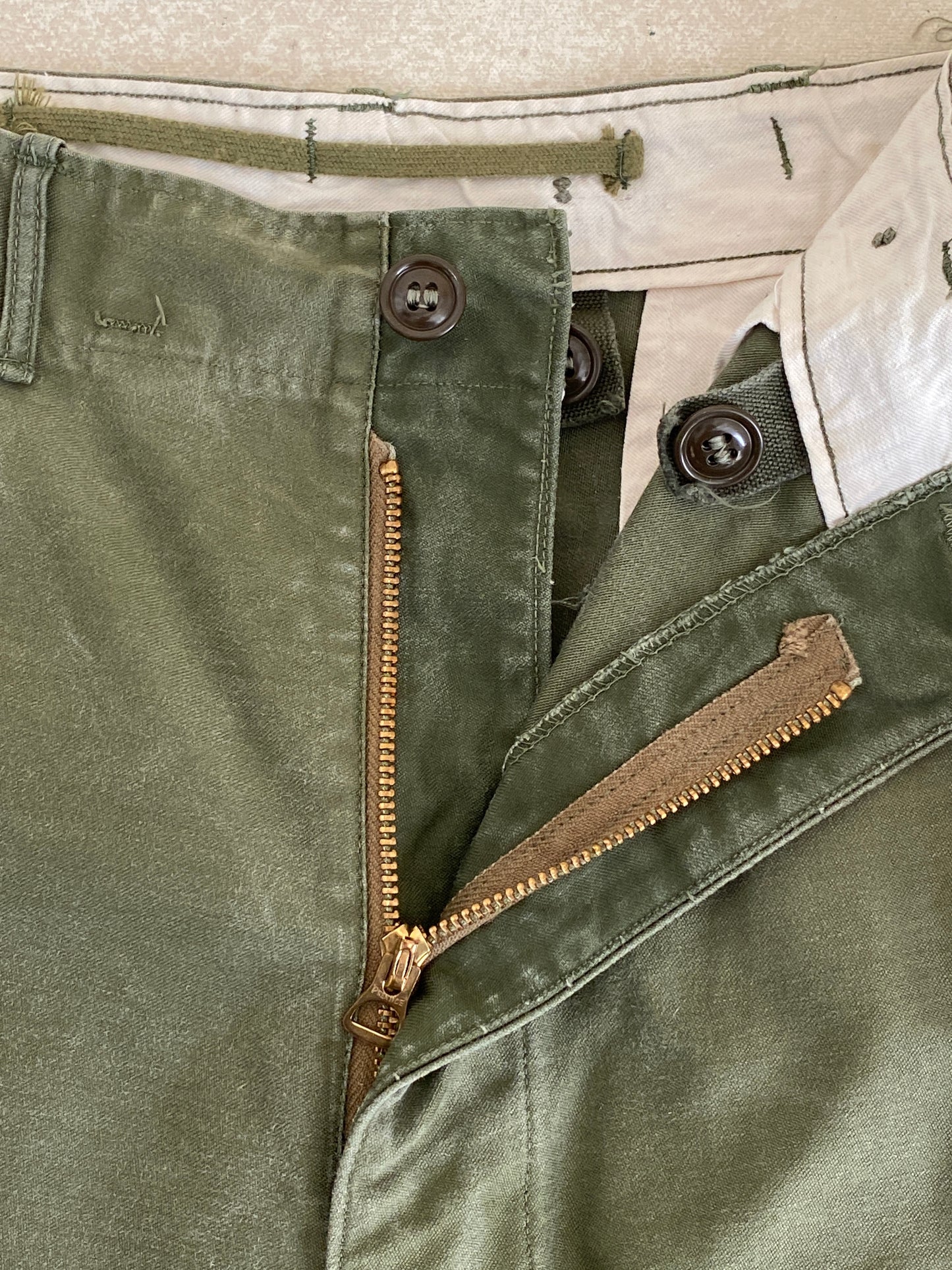 Med Short. Vintage M-51 US army pants made in USA