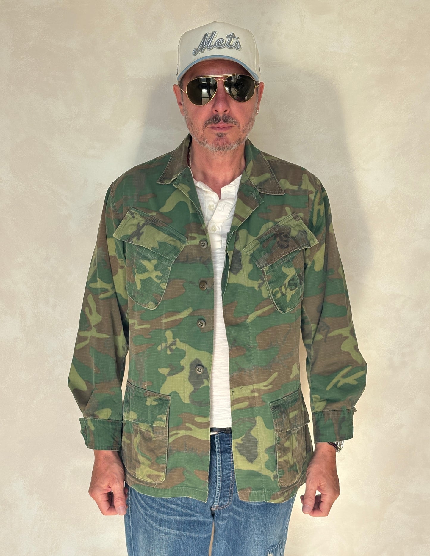 Small Reg. Authentic USMC 1969 US Army vintage Erld camouflage  Vietnam jungle jacket. Military