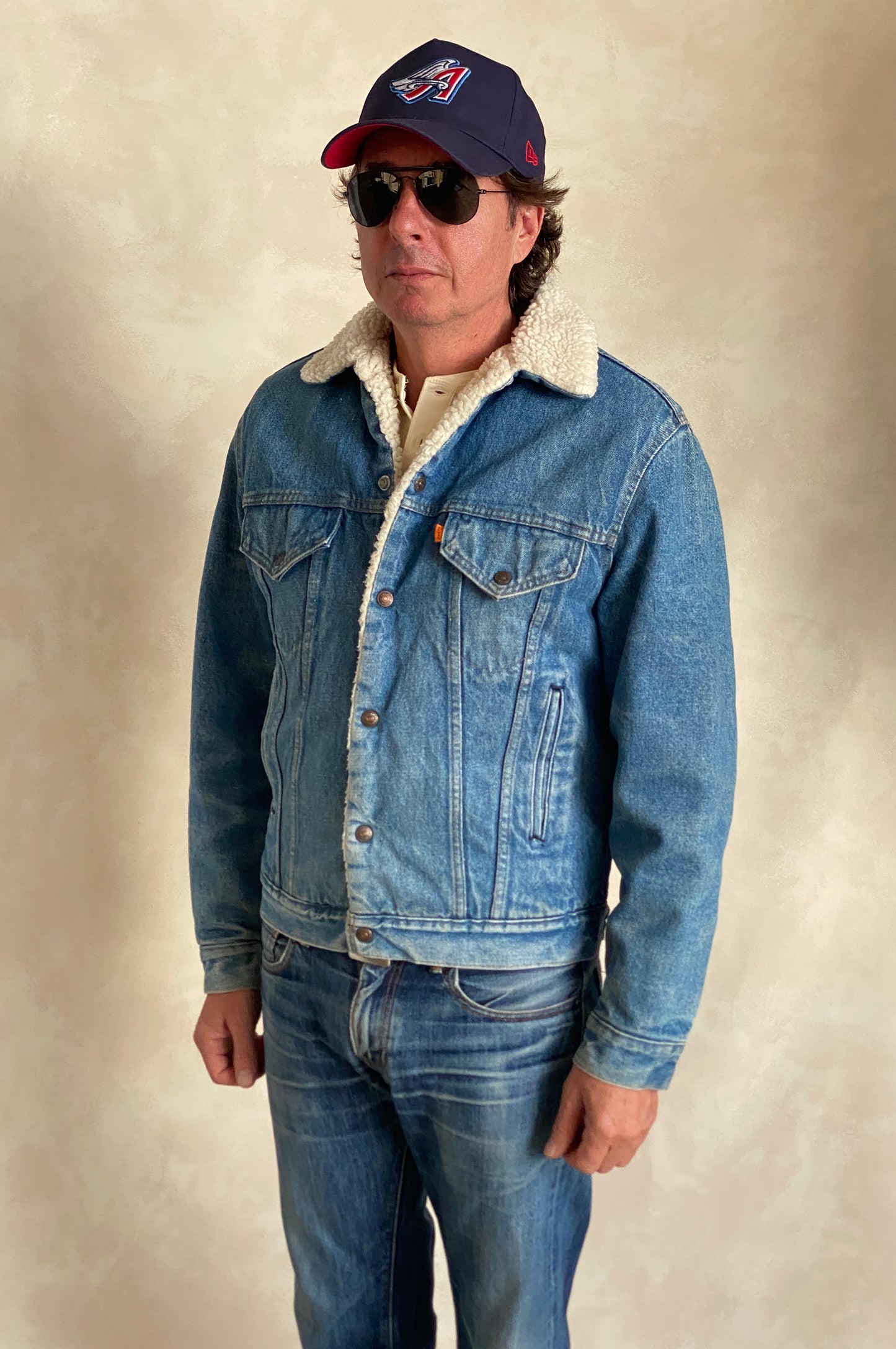 Size 40 US (50 EU). 4 pockets 70s Vintage Levis sherpa fleece Jacket Made in USA.