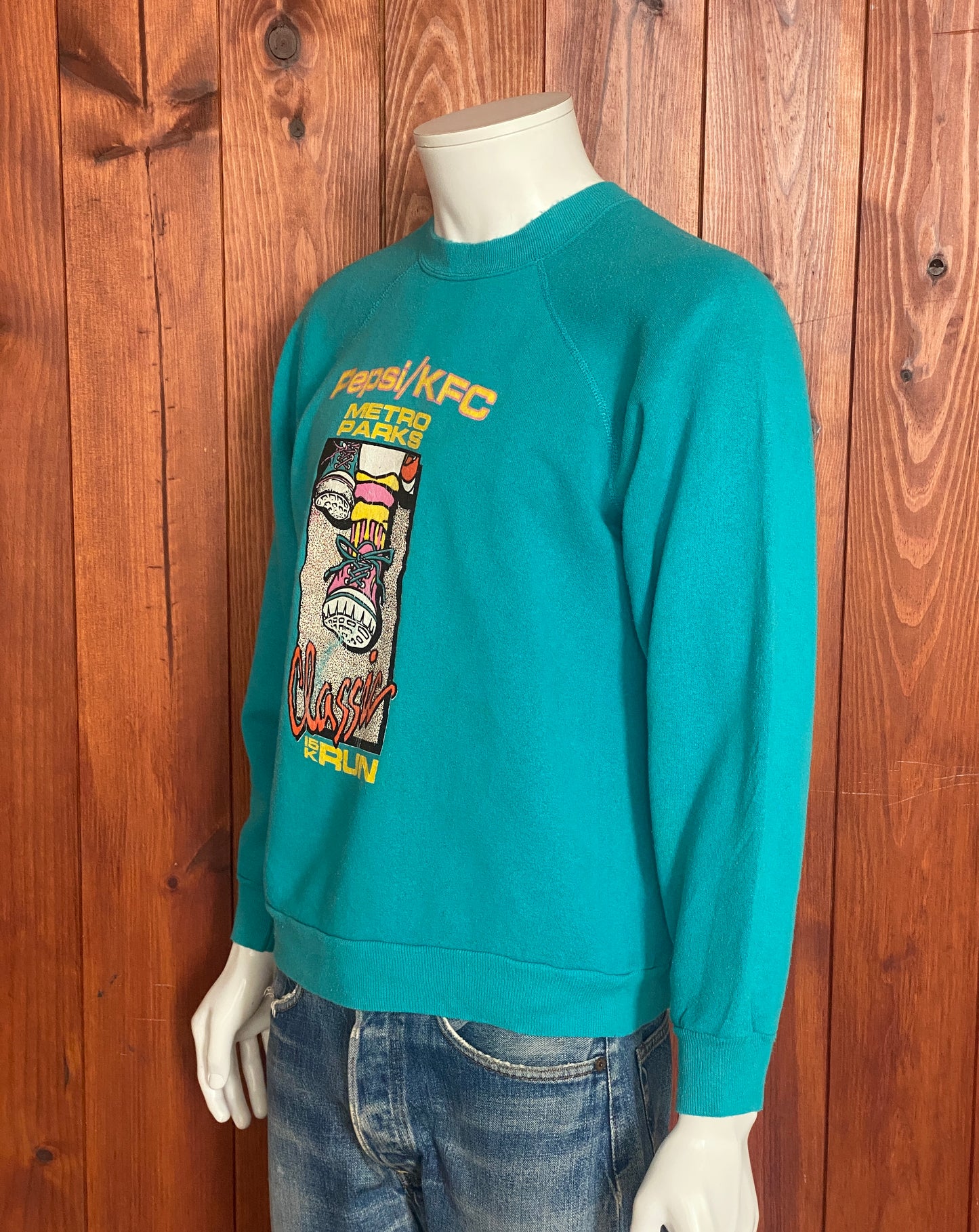 Size S. 80s pepsi kfc metro parks vintage sweatshirt